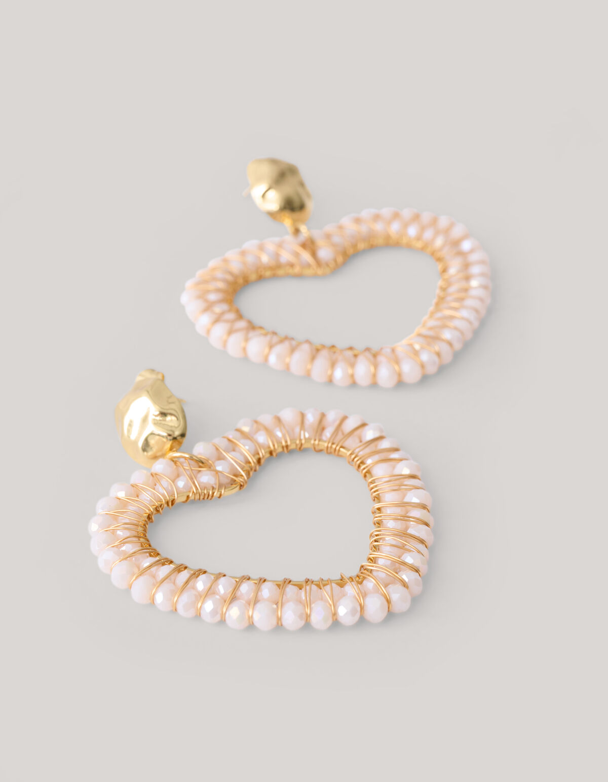 Beaded Heart Oorbellen Gebroken Wit SHOEBY ACCESSOIRES