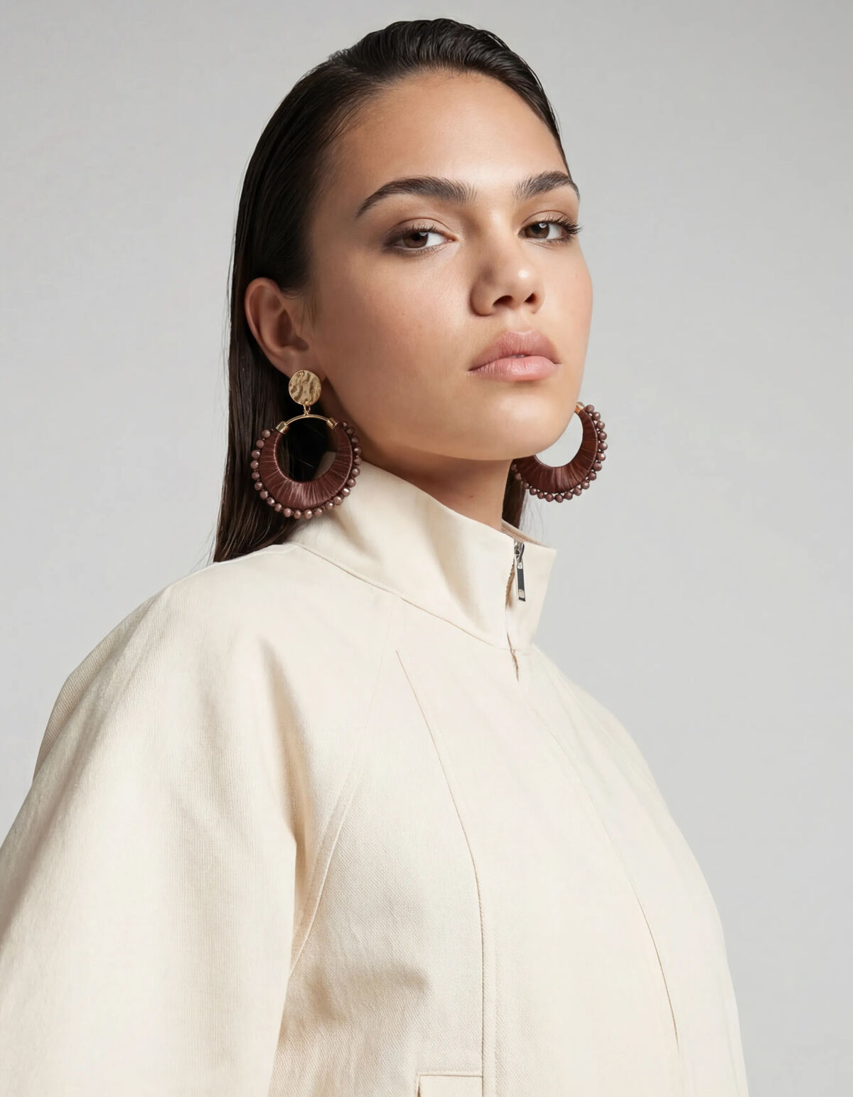 Beaded Raffia Oorbellen Donkerbruin SHOEBY ACCESSOIRES