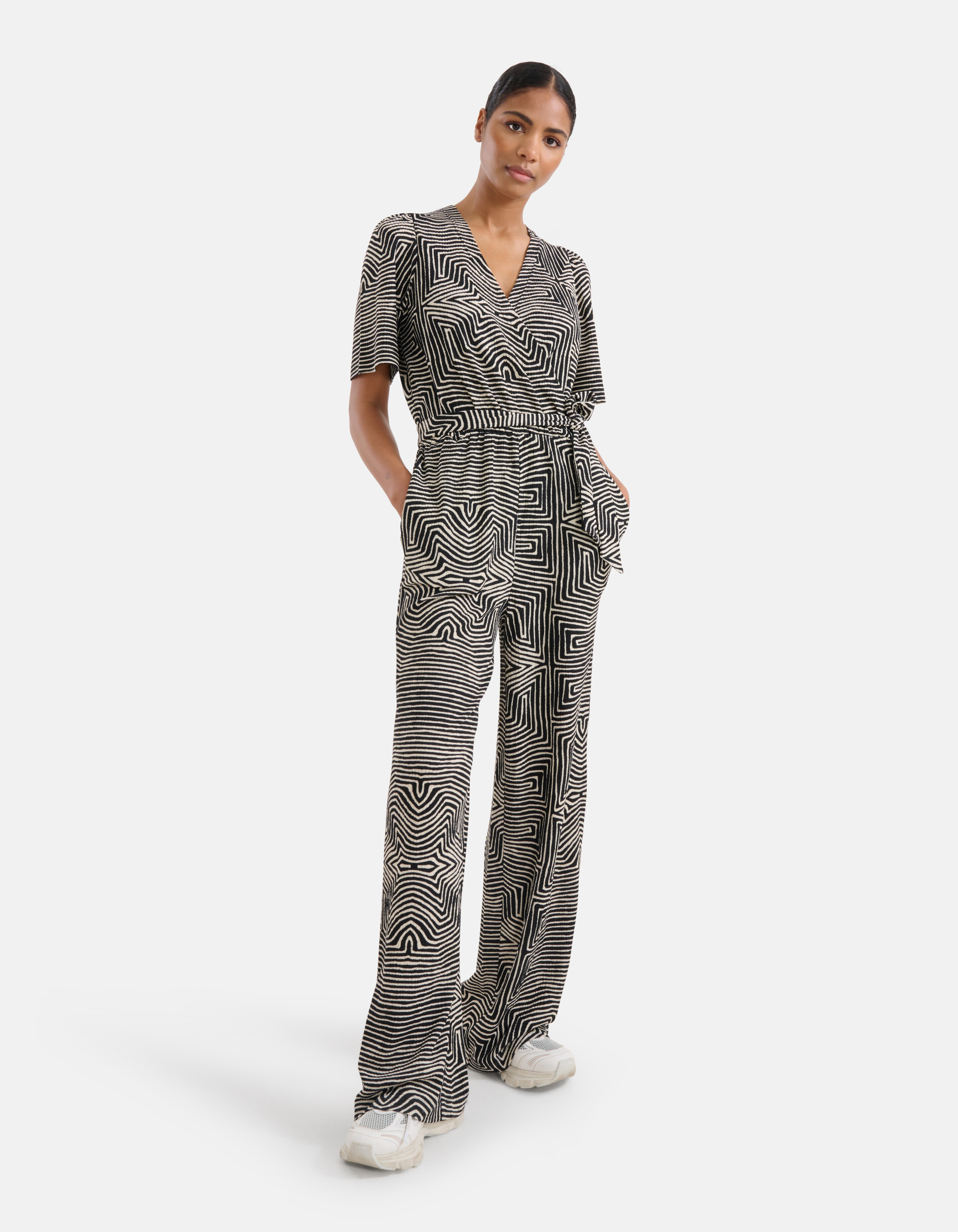 Crinkle Jumpsuit Zwart/Gebroken Wit SHOEBY WOMEN