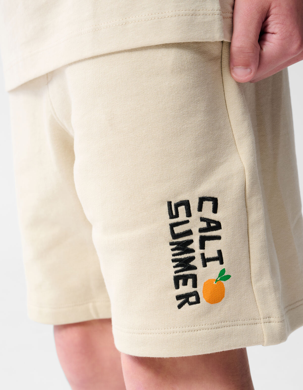 Summer Artwork Short Zand SHOEBY BOYS