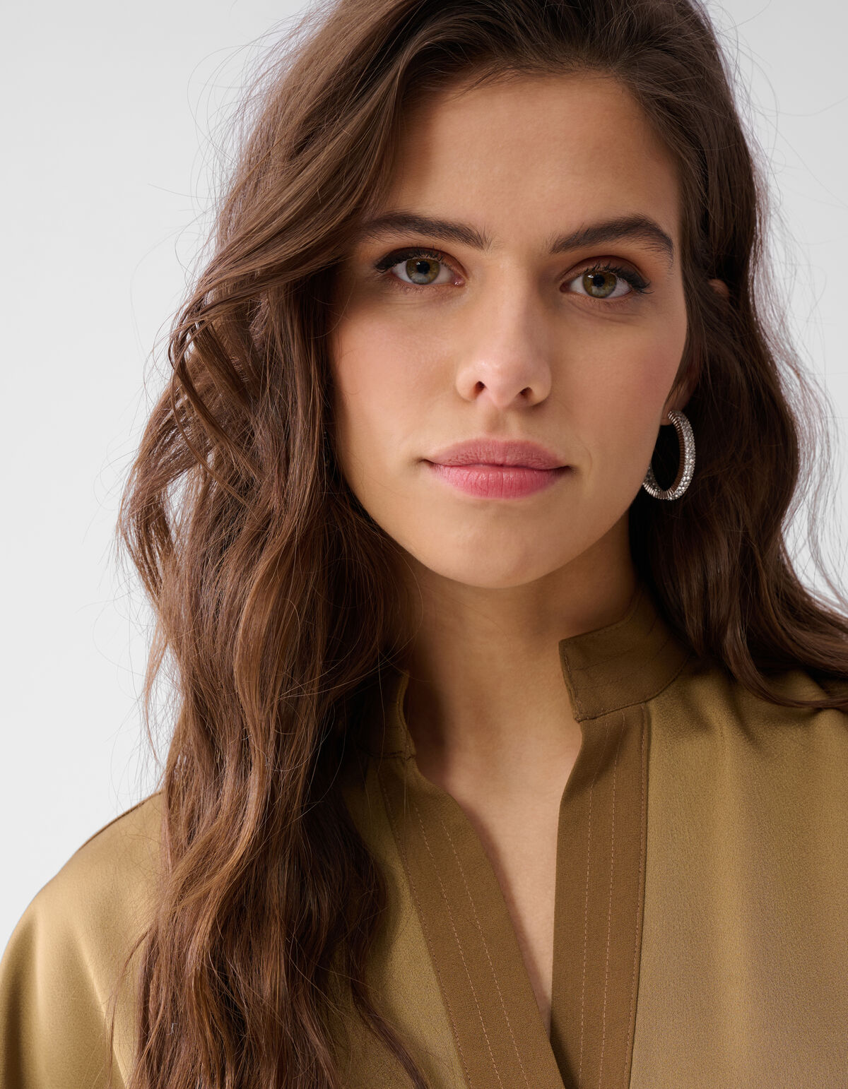 Satijnen V-hals Top Camel SHOEBY WOMEN