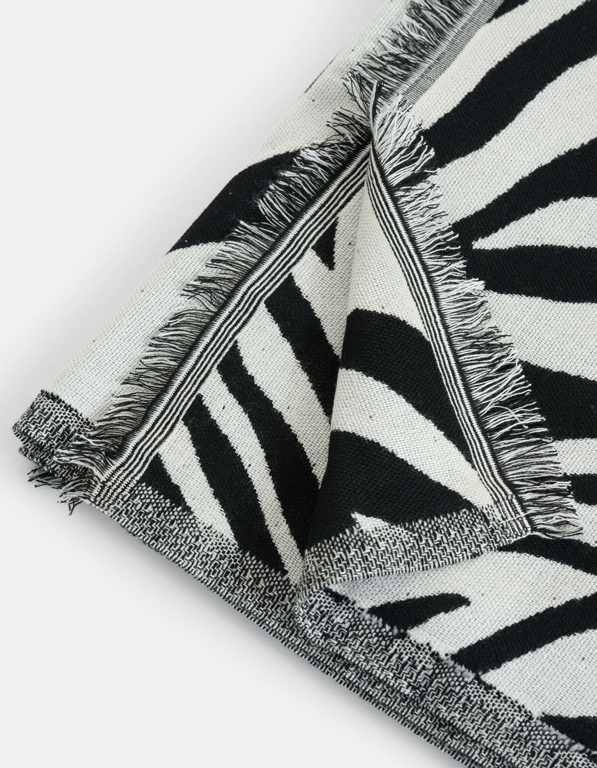 Zebra Jacquard Sjaal Zwart/Wit SHOEBY ACCESSOIRES