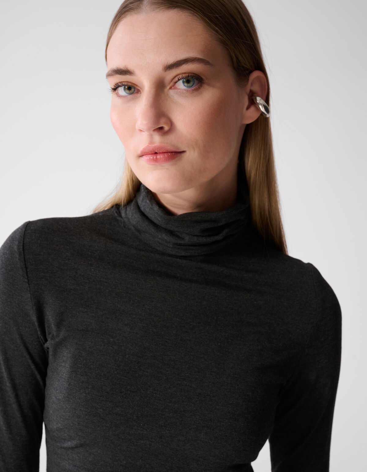 Col Neck Longsleeve Zwart SHOEBY WOMEN