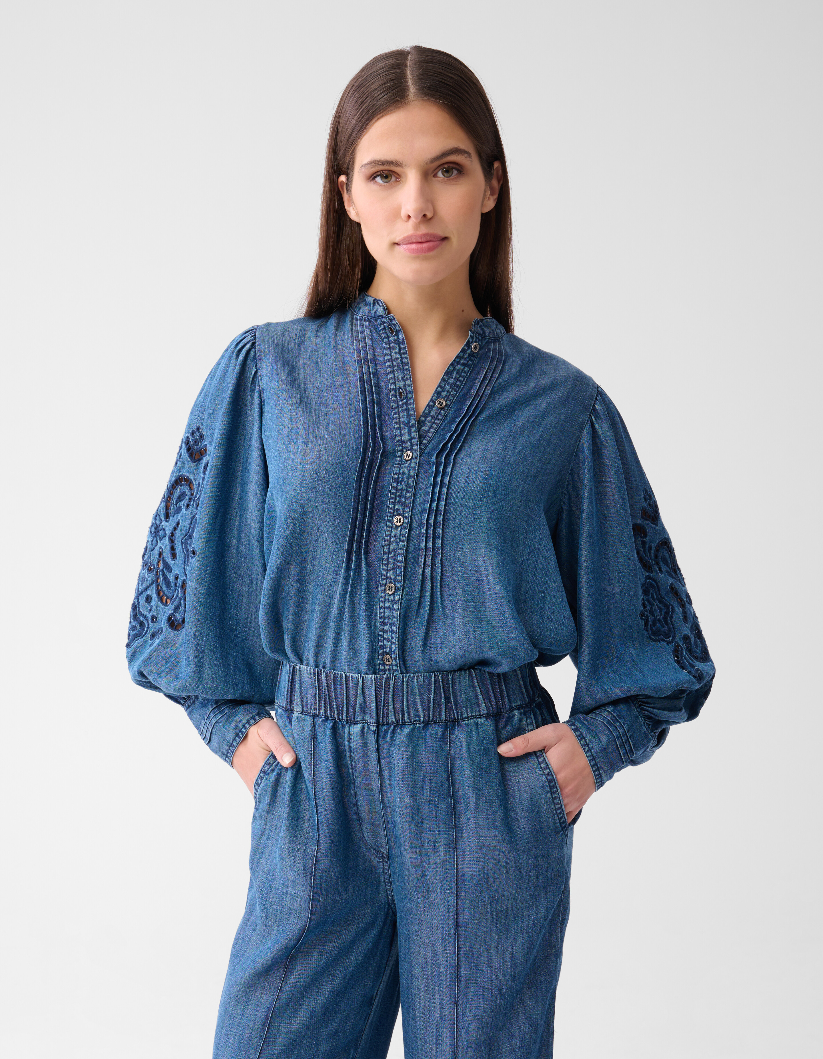 Pintuck Embroidery Blouse Blauw By Mieke SHOEBY WOMEN
