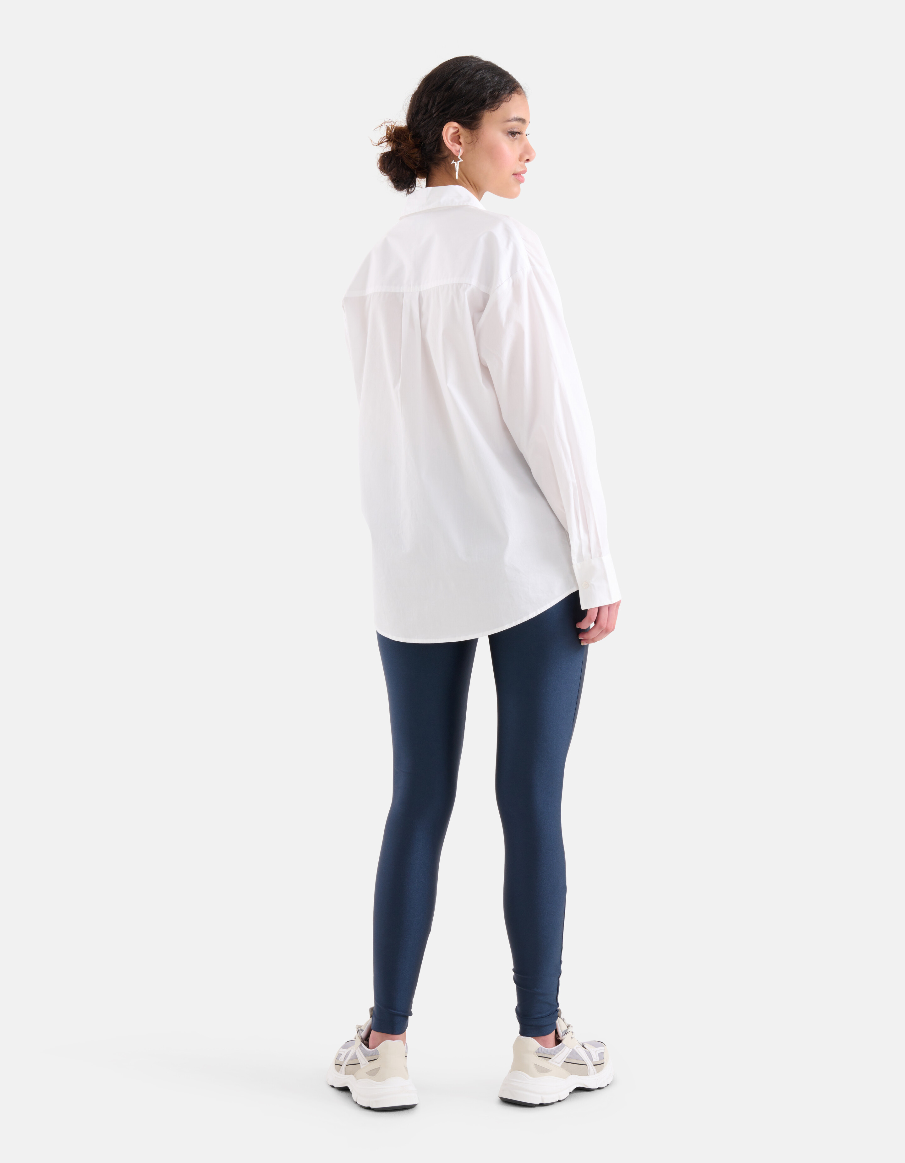 3D Embroidery Blouse Wit SHOEBY WOMEN