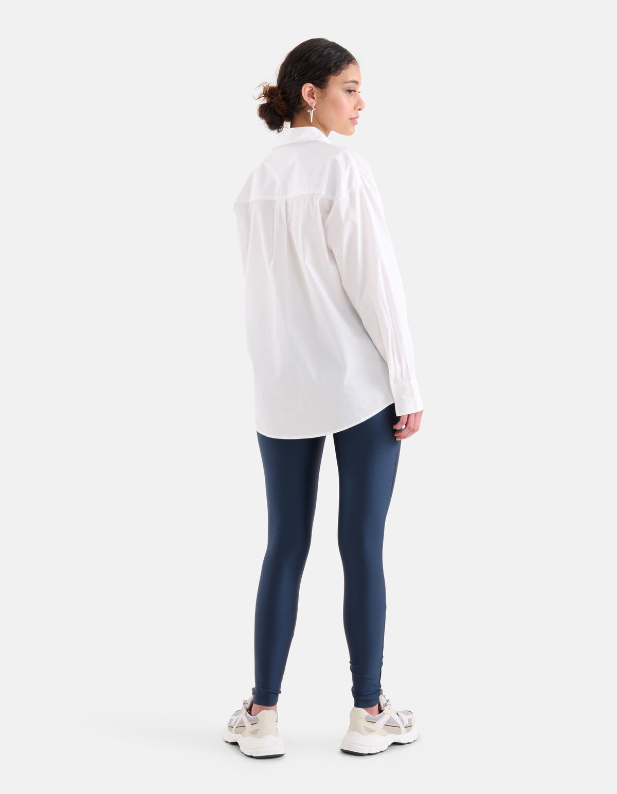 3D Embroidery Blouse Wit SHOEBY WOMEN