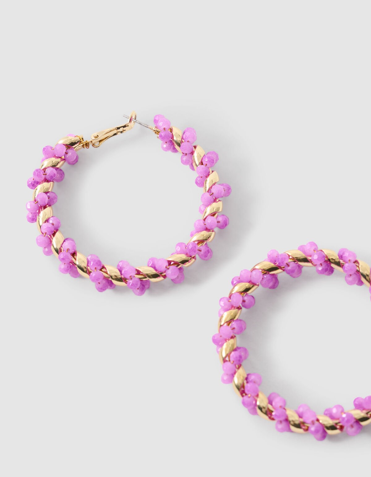 Twisted Beaded Hoop Oorbellen Lichtpaars SHOEBY ACCESSOIRES
