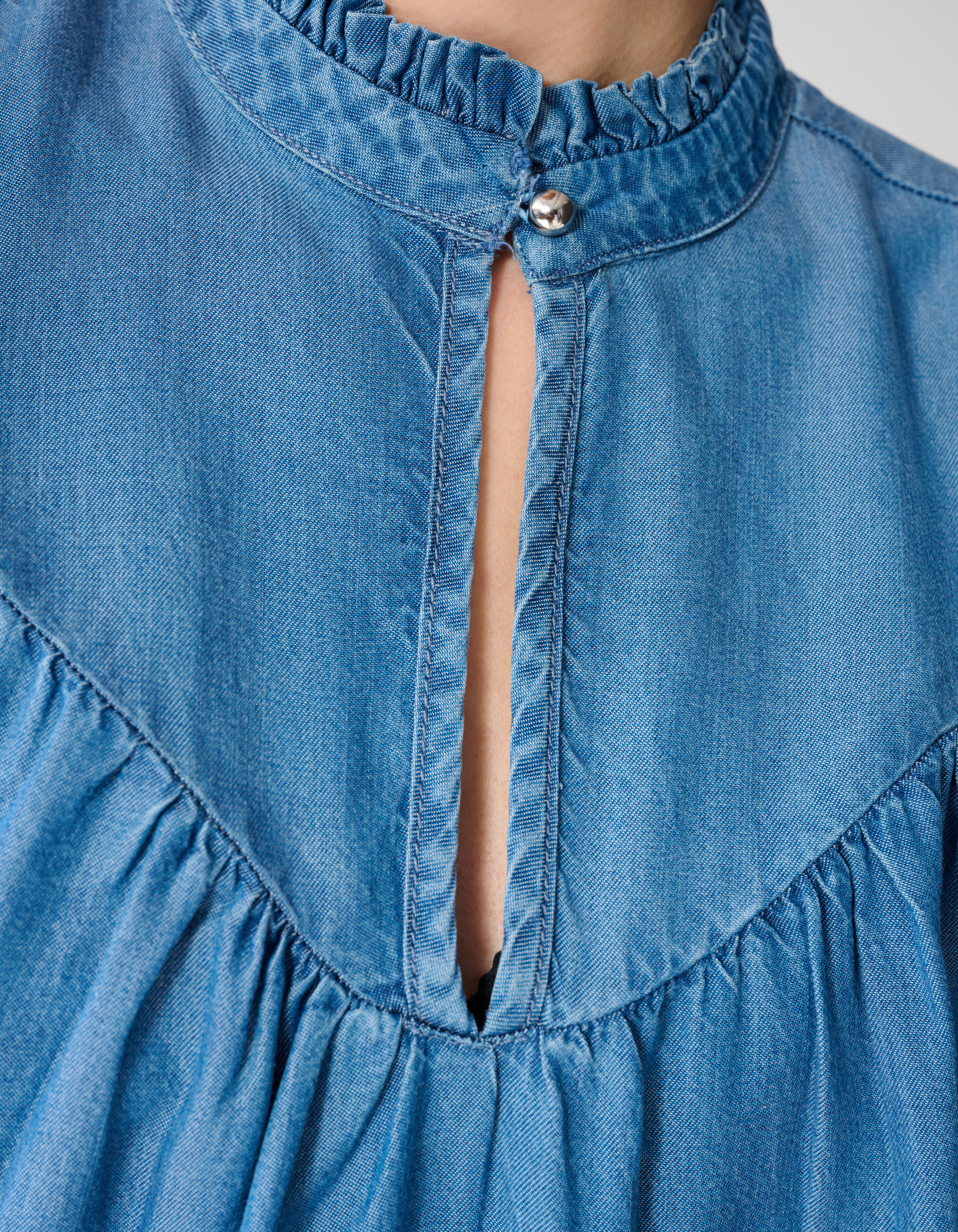 Stud Denim Ruffle Top Blauw SHOEBY WOMEN