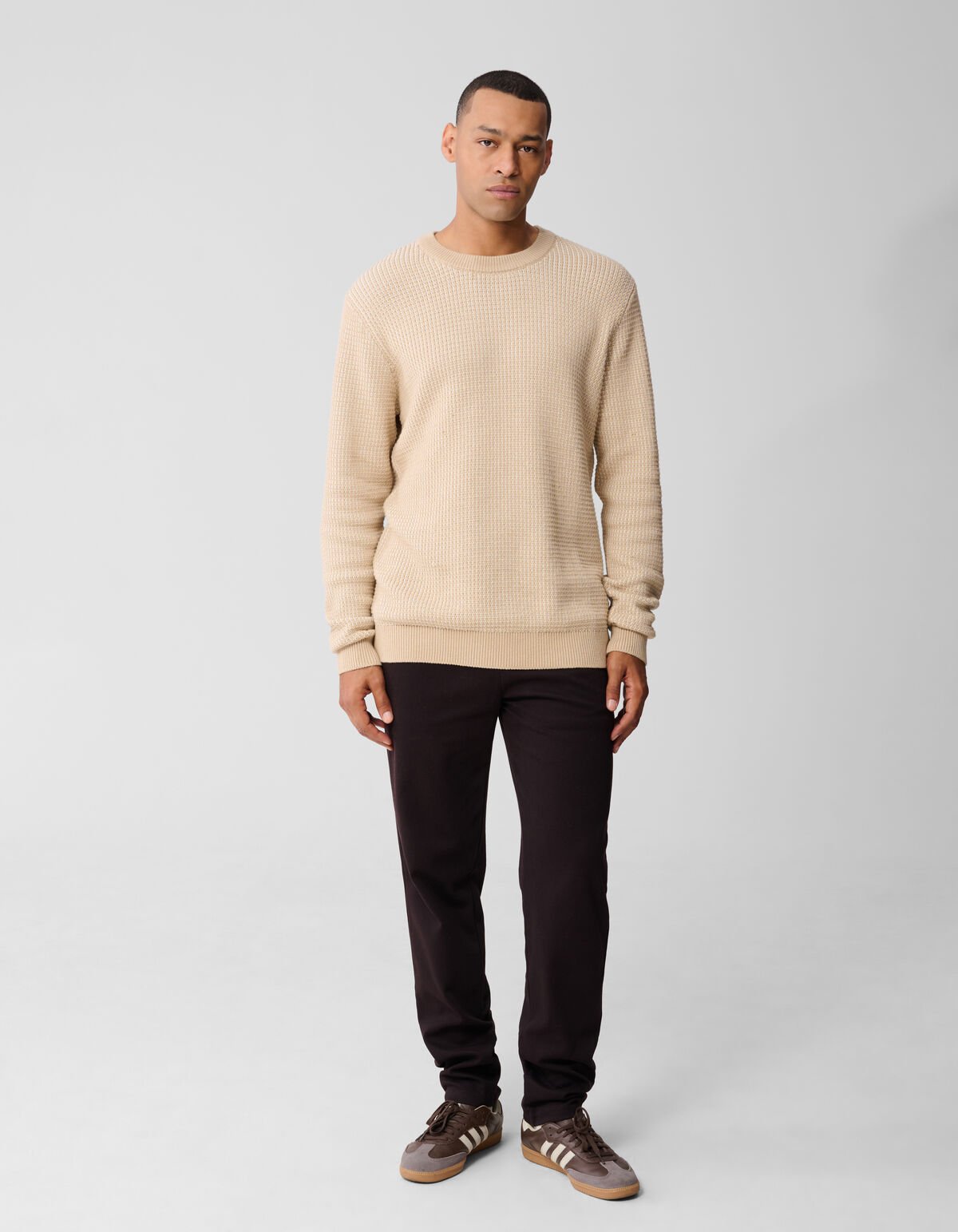 Structuur Regular Fit Broek Donkerbruin SHOEBY MEN