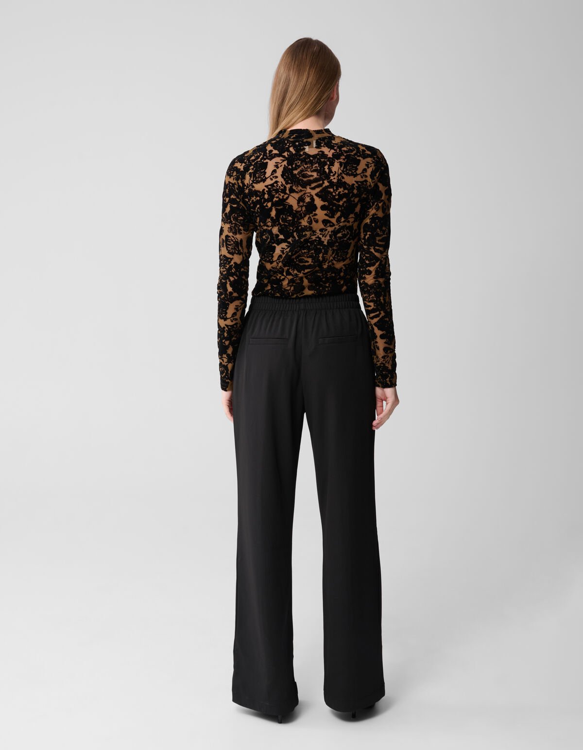 Roses Flock Mesh Top Zwart SHOEBY WOMEN