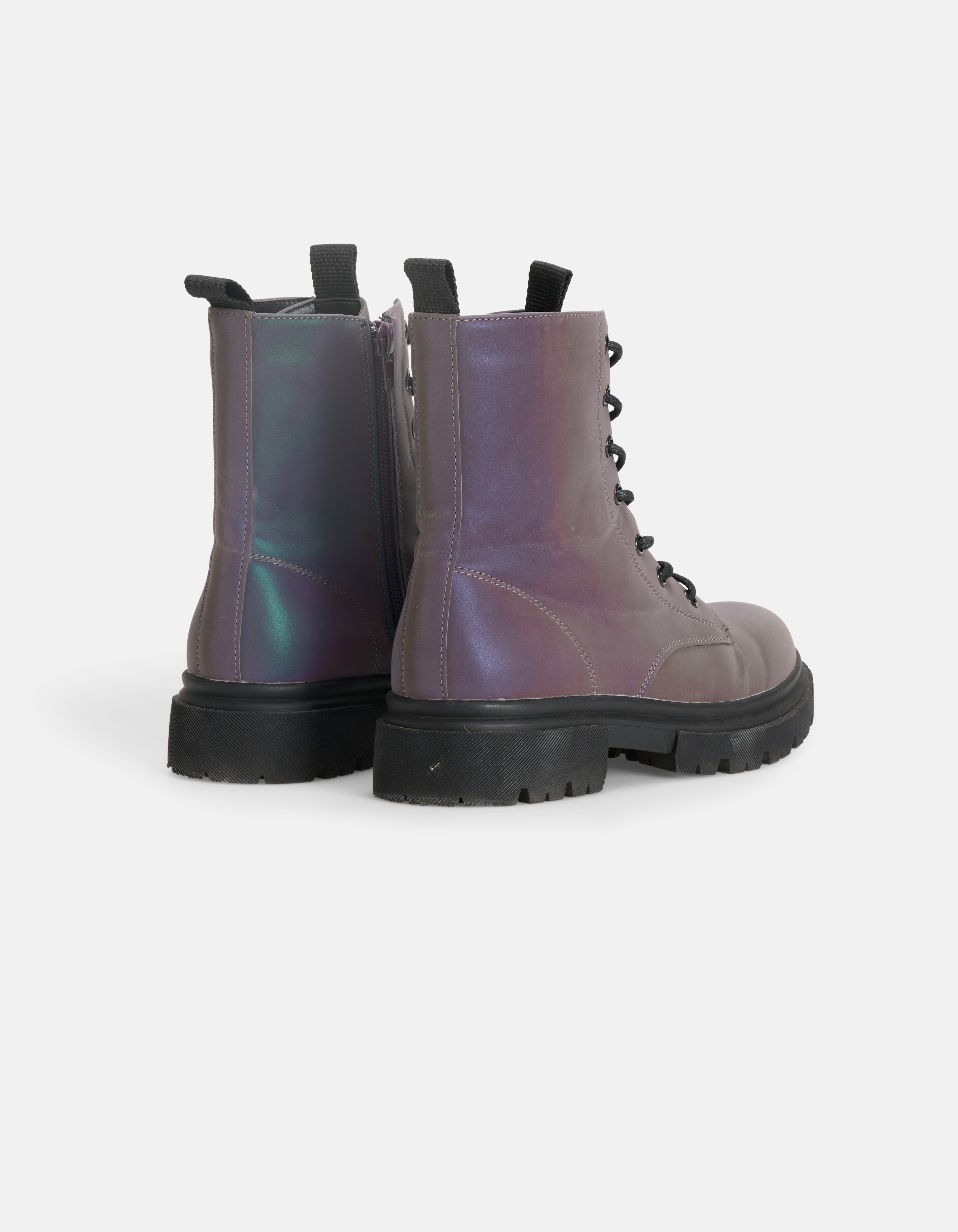 Holly Laars SHOEBY SHOES