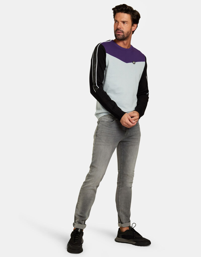 Kaz Sweater