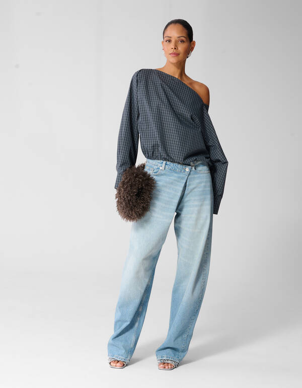 Ruiten Off Shoulder Blouse Donkergrijs SHOEBY WOMEN