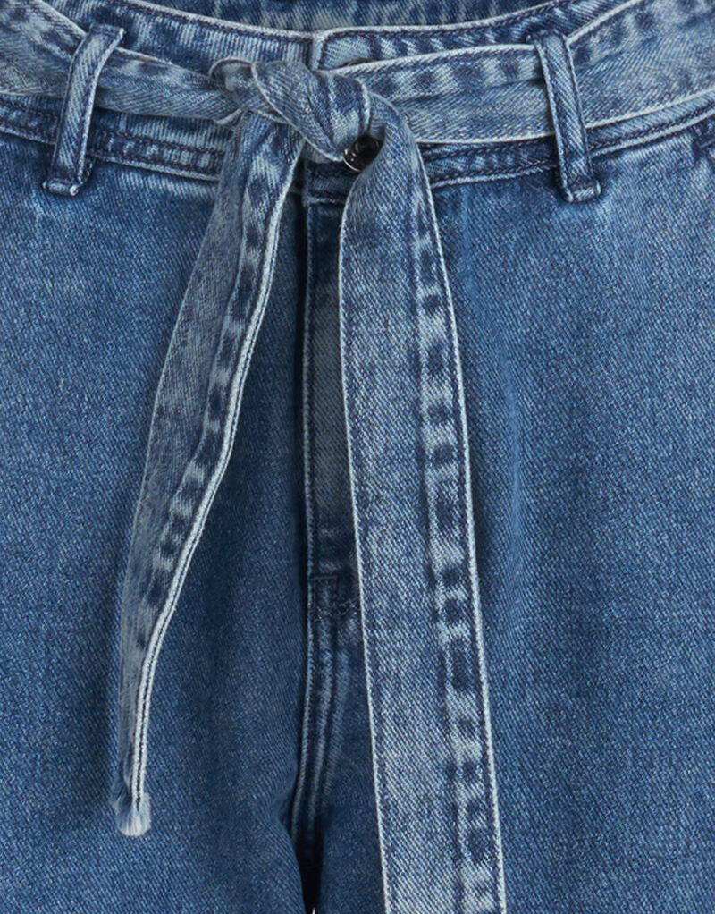 Snowy Paperbag Jeans