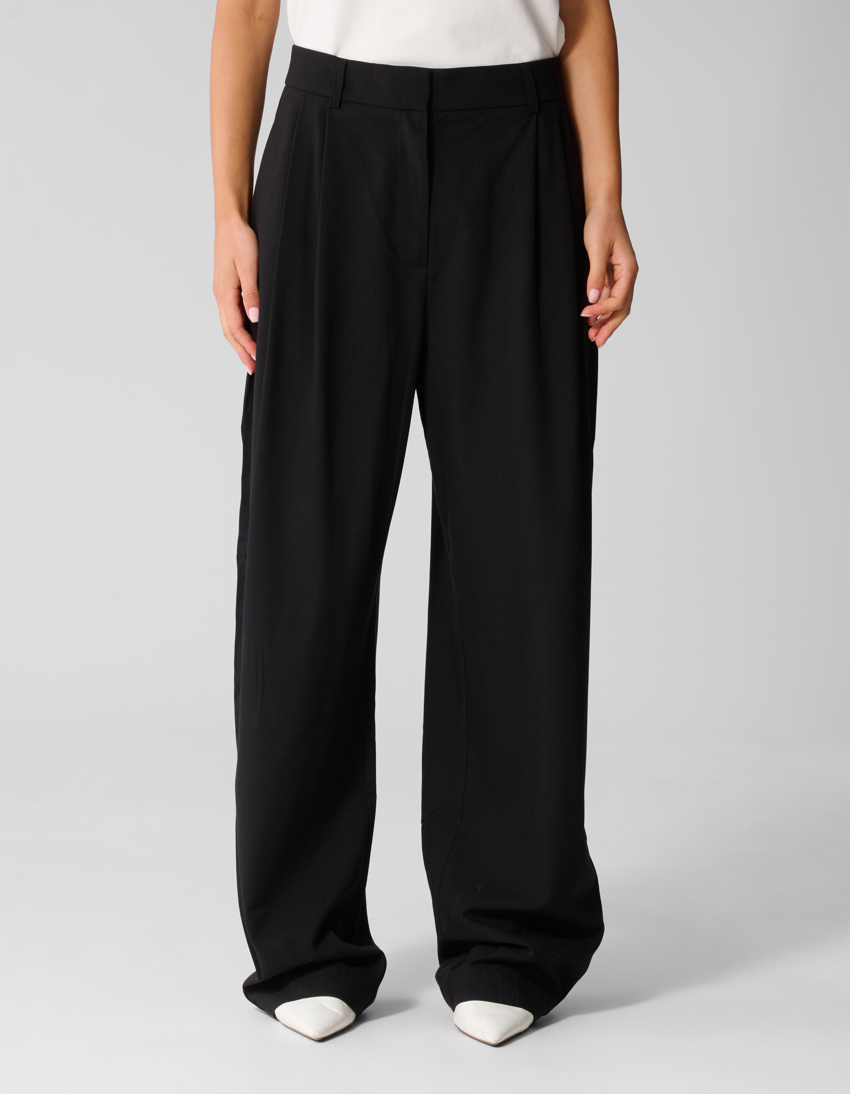 Loose Fit Pantalon Zwart By Anna SHOEBY WOMEN