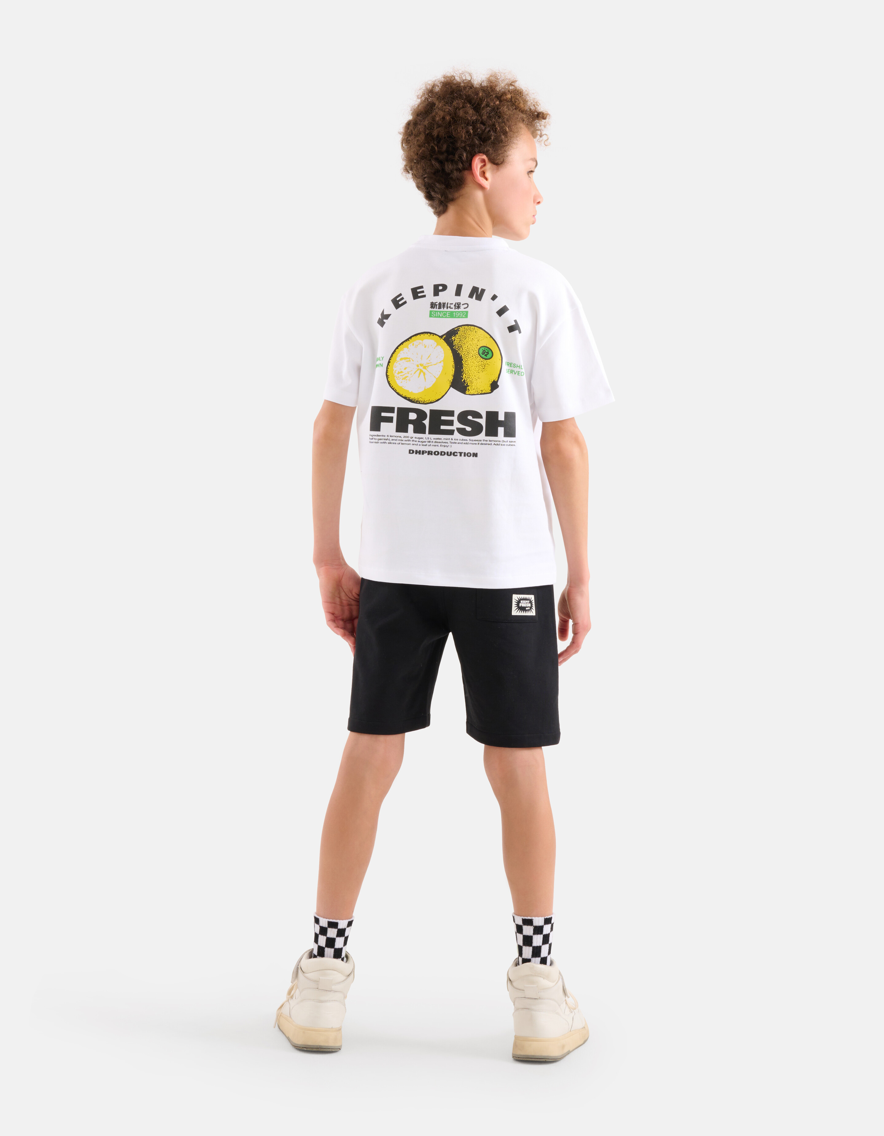 Heavy Artwork T-shirt Wit By Dylan SHOEBY BOYS