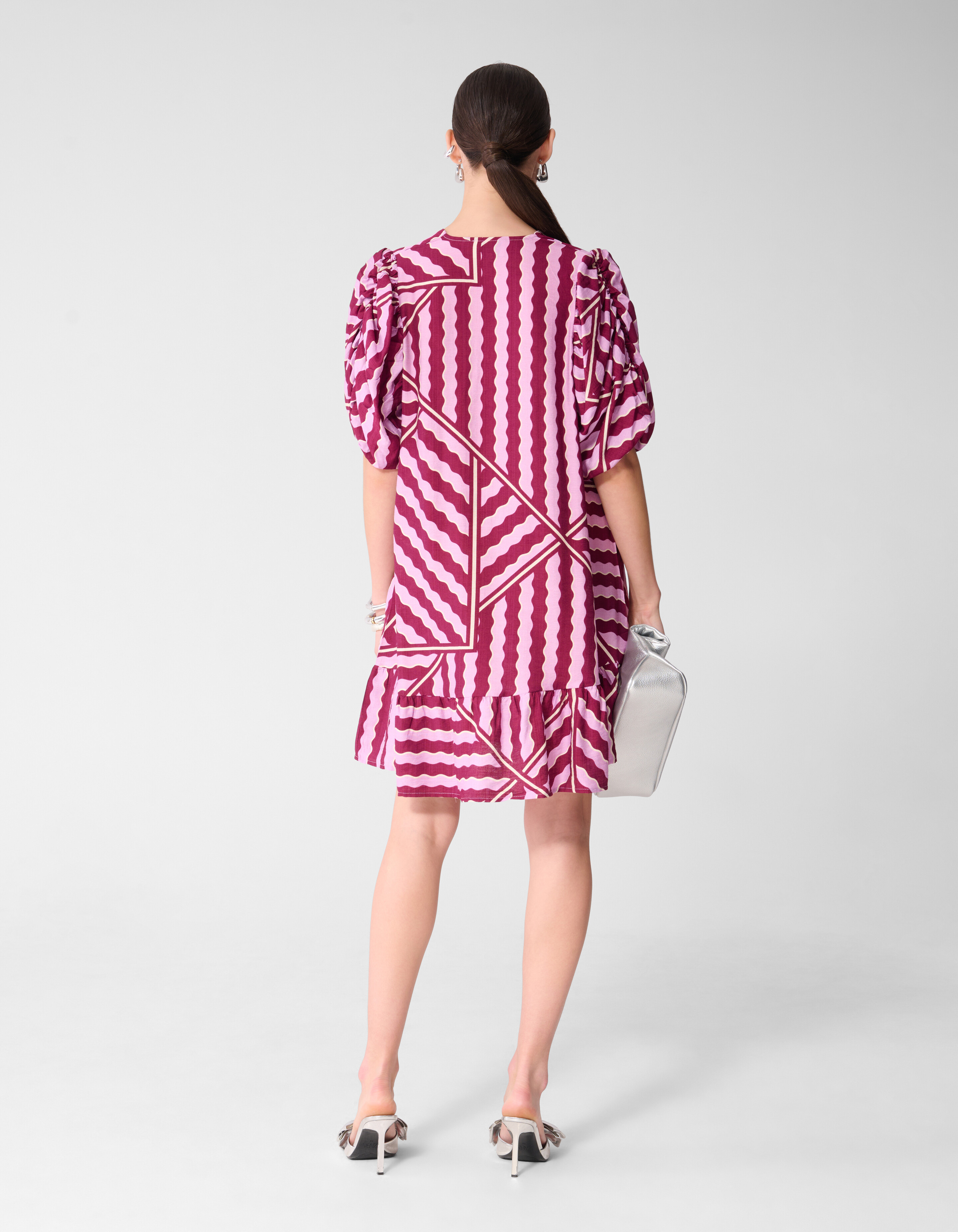 Wavy Printed Puffy Sleeve Mini Jurk Roze/Paars SHOEBY WOMEN