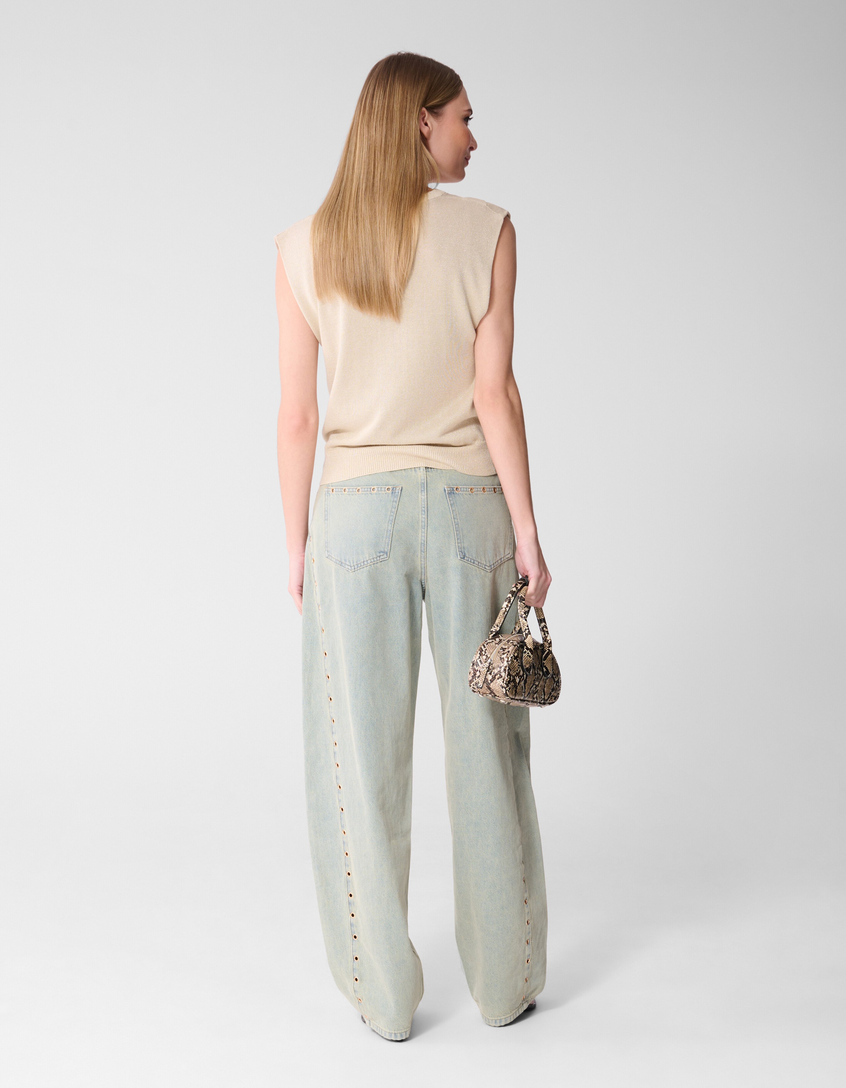 Glitter V-Neck Top Zand SHOEBY WOMEN