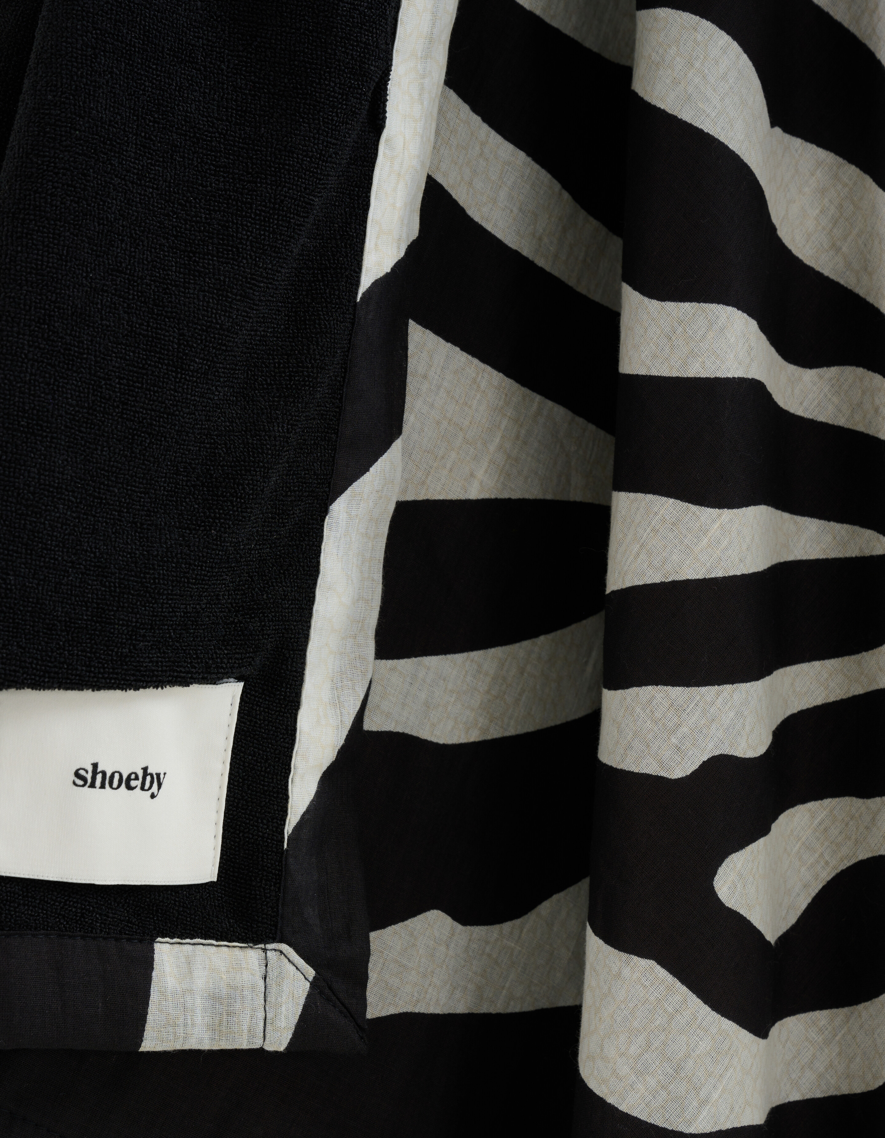 Zebra Print Badhanddoek Zwart/Wit SHOEBY ACCESSOIRES