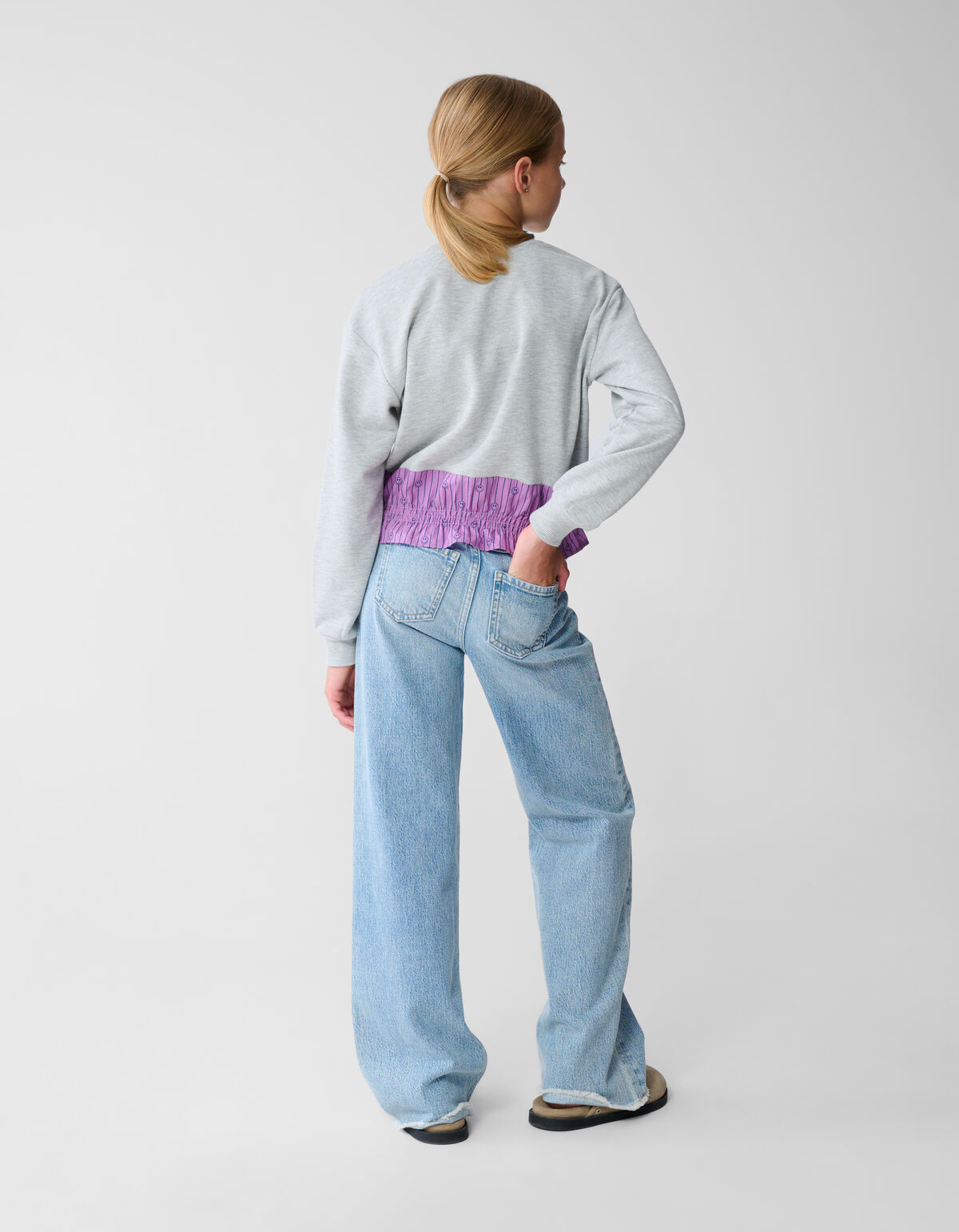 Smiley Pinstripe Sweater Grijs SHOEBY GIRLS