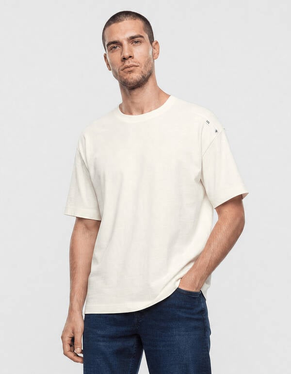 Basis Label T-shirt Gebroken Wit SHOEBY MEN