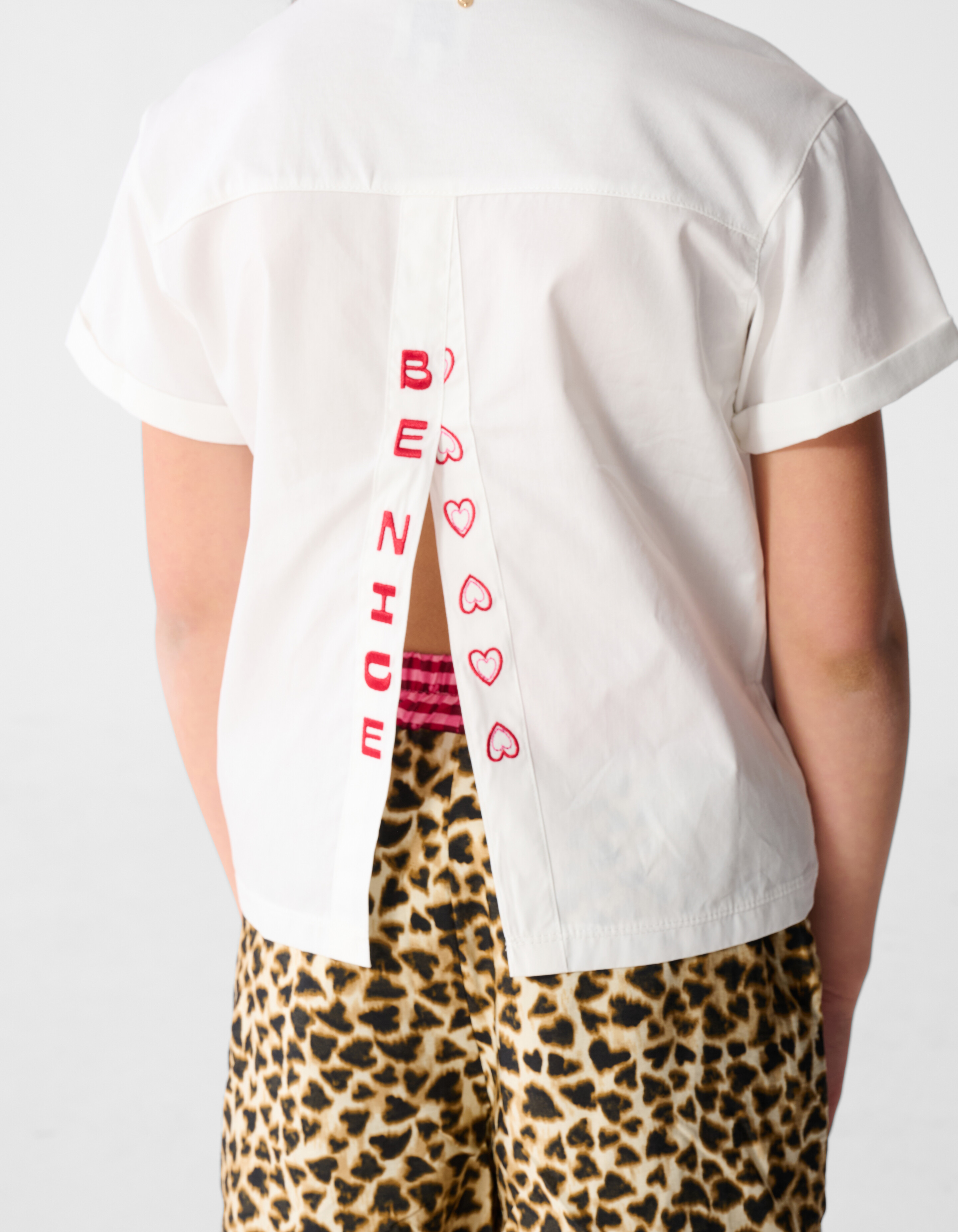 Split Artwork T-shirt Wit SHOEBY GIRLS