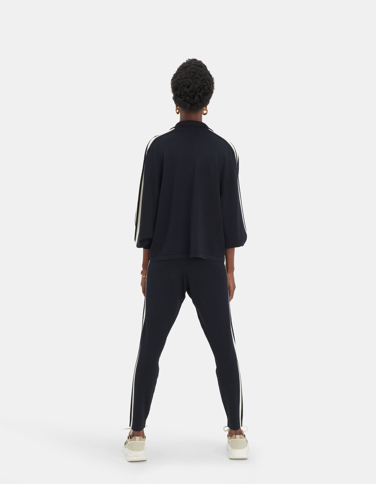 Sporty Knit Pullover EKSEPT