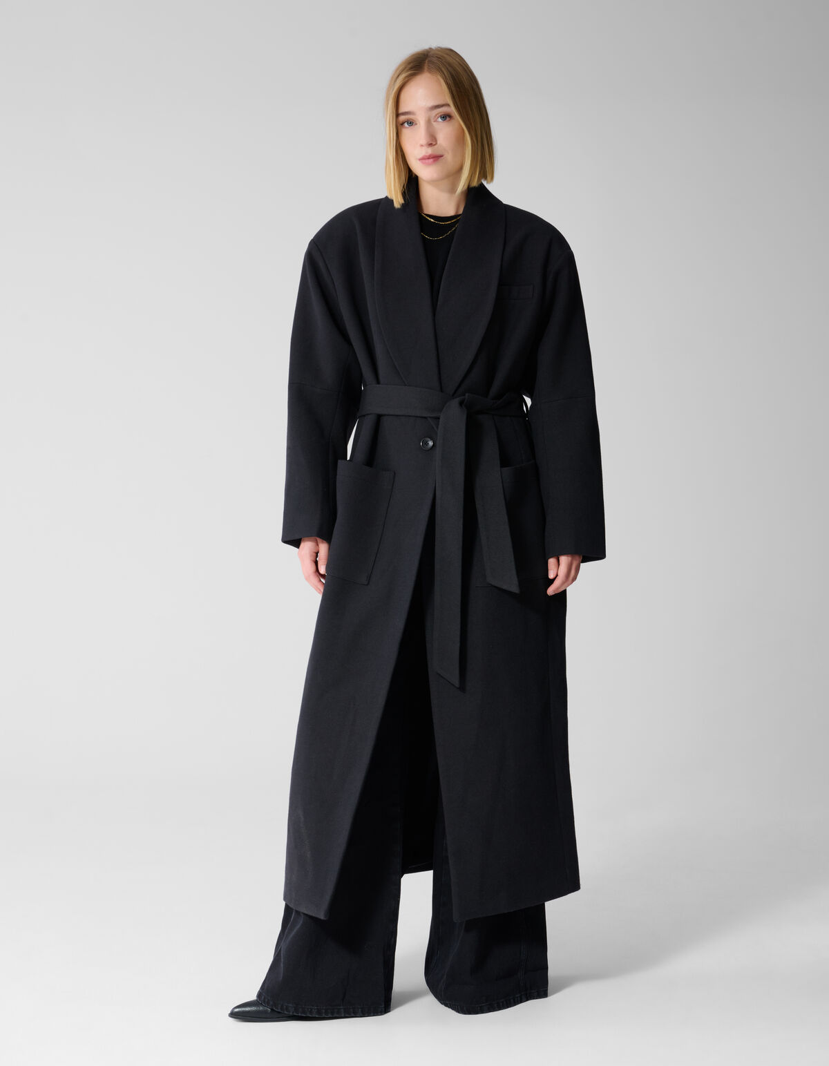 Oversized Mantel Zwart By Lonneke SHOEBY WOMEN