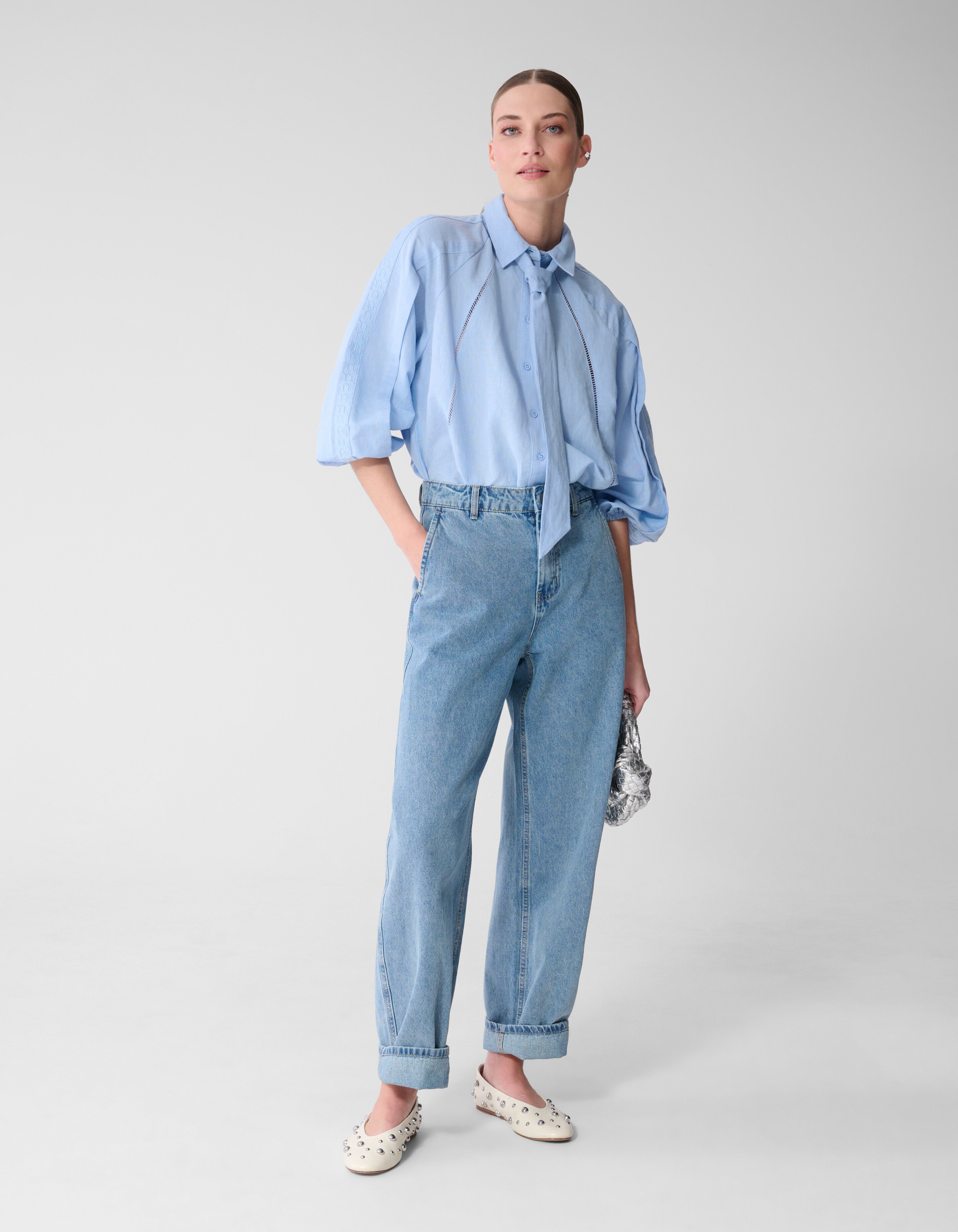 Pleated Embroidery Blouse Lichtblauw By Mieke SHOEBY WOMEN