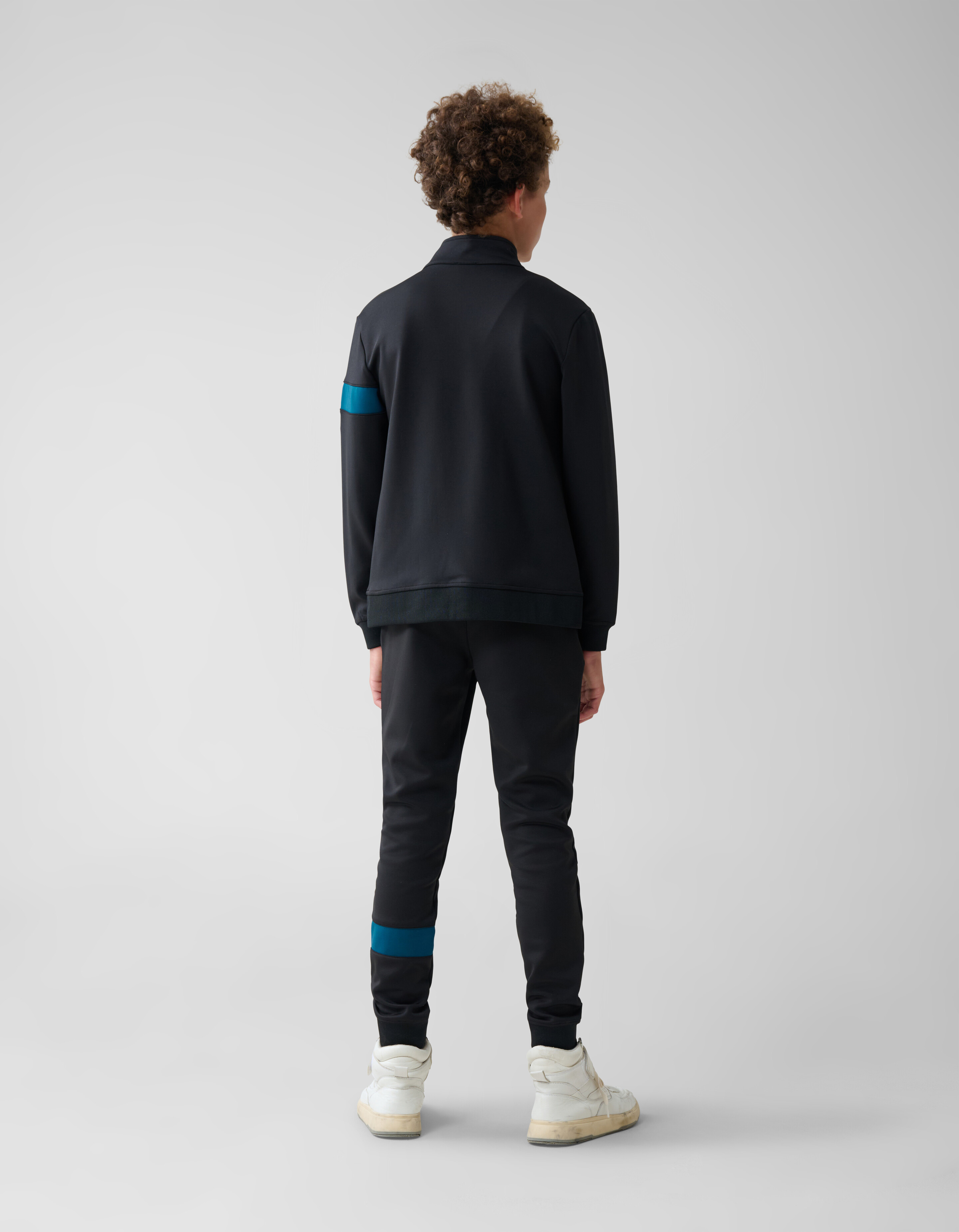 Label Cardigan Zwart SHOEBY BOYS