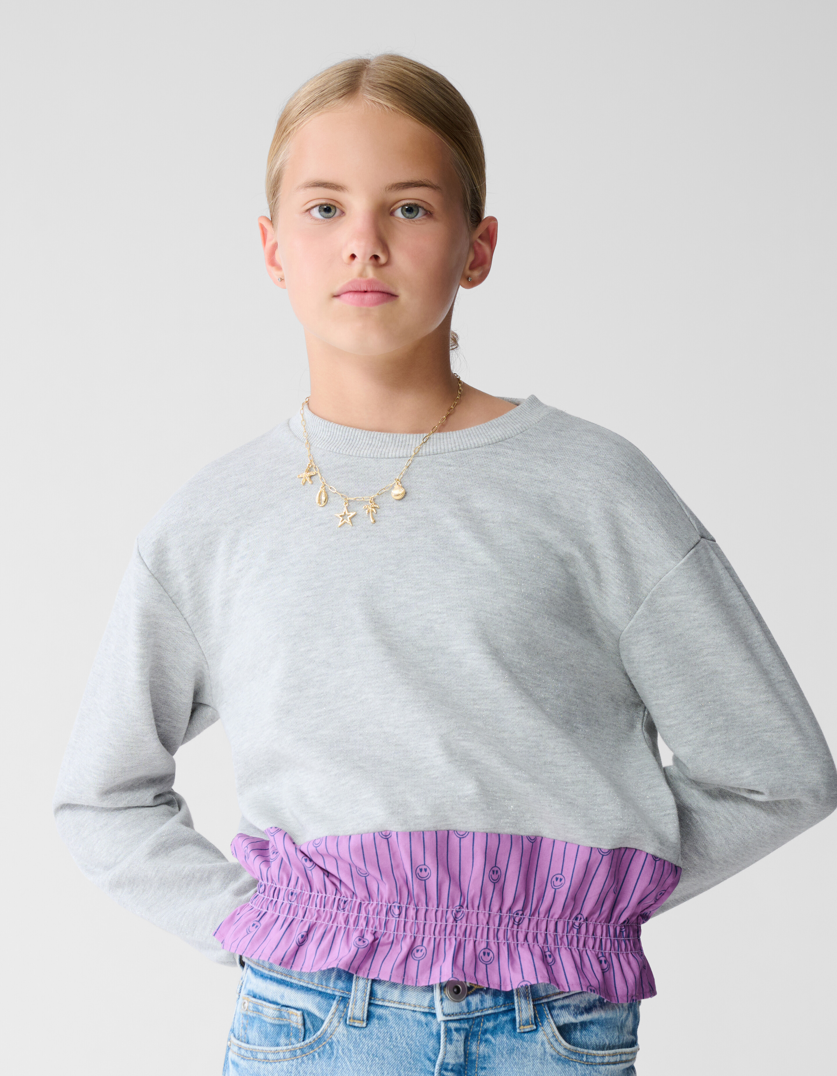 Ruffle Pinstripe Sweater Grijs SHOEBY GIRLS