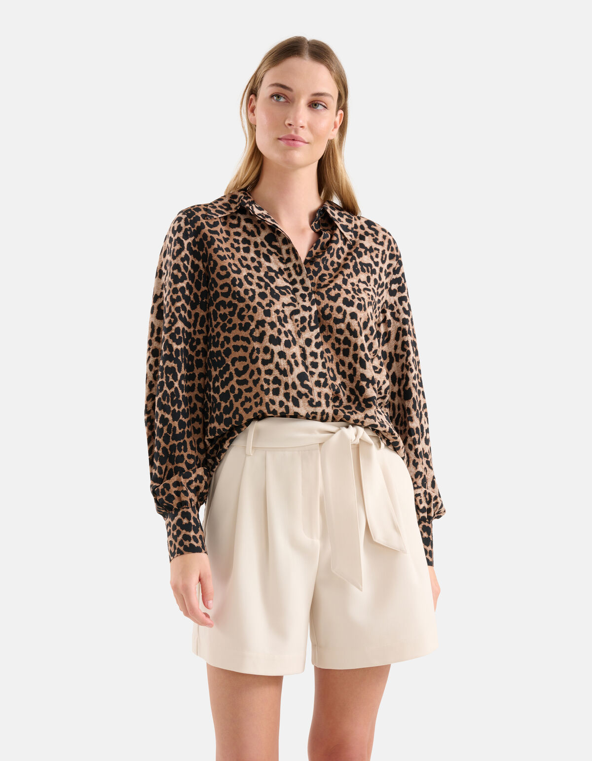 Printed Leopard Blouse Bruin SHOEBY WOMEN