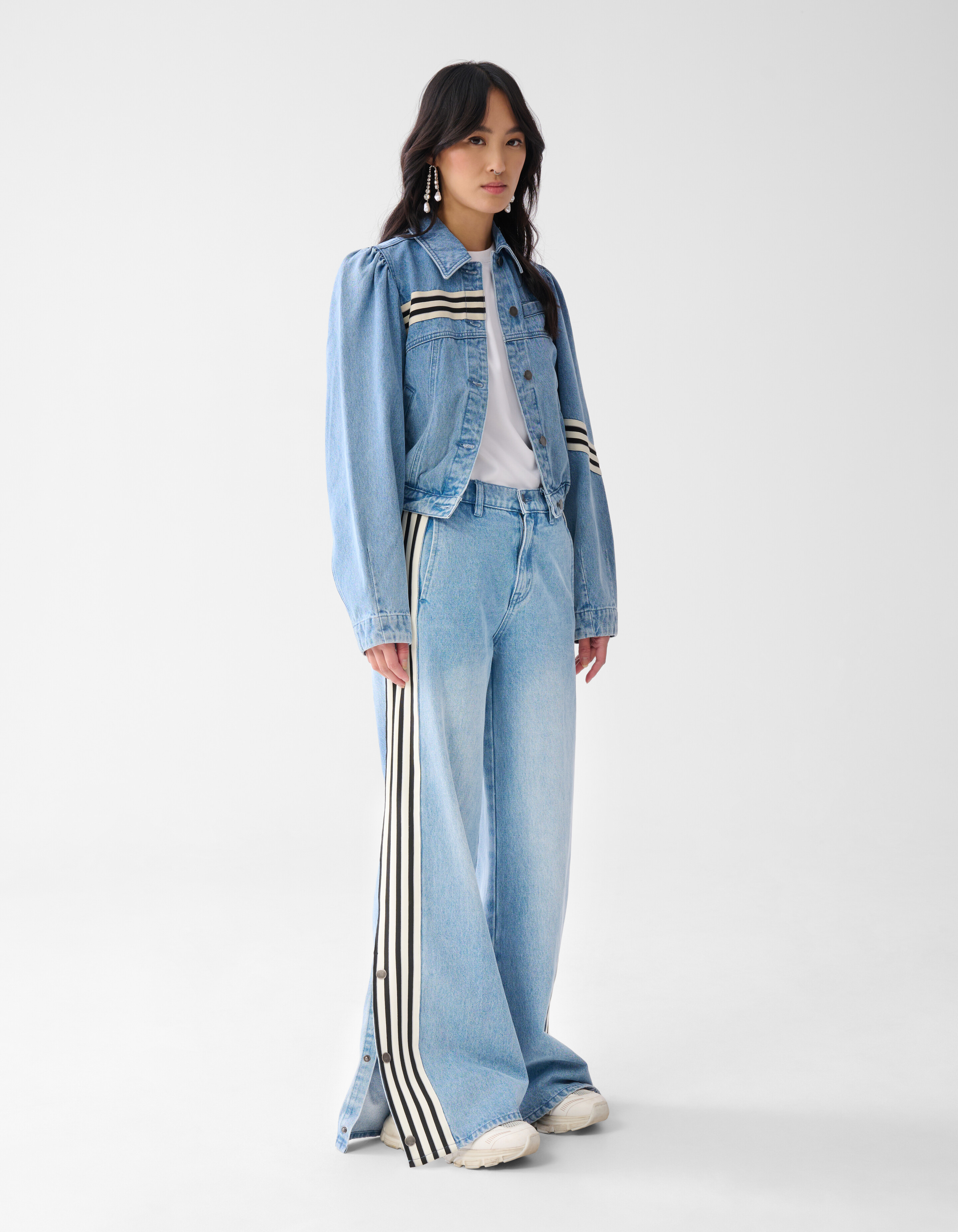 Sporty Tape Wide Leg Fit Jeans Blauw SHOEBY WOMEN