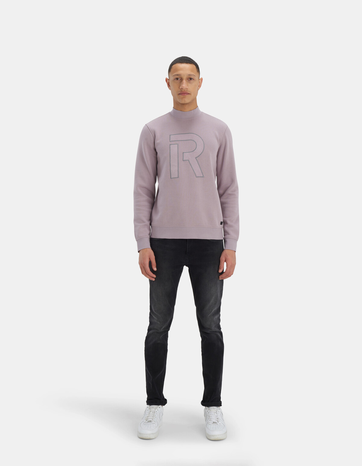 Jaro Sweater
