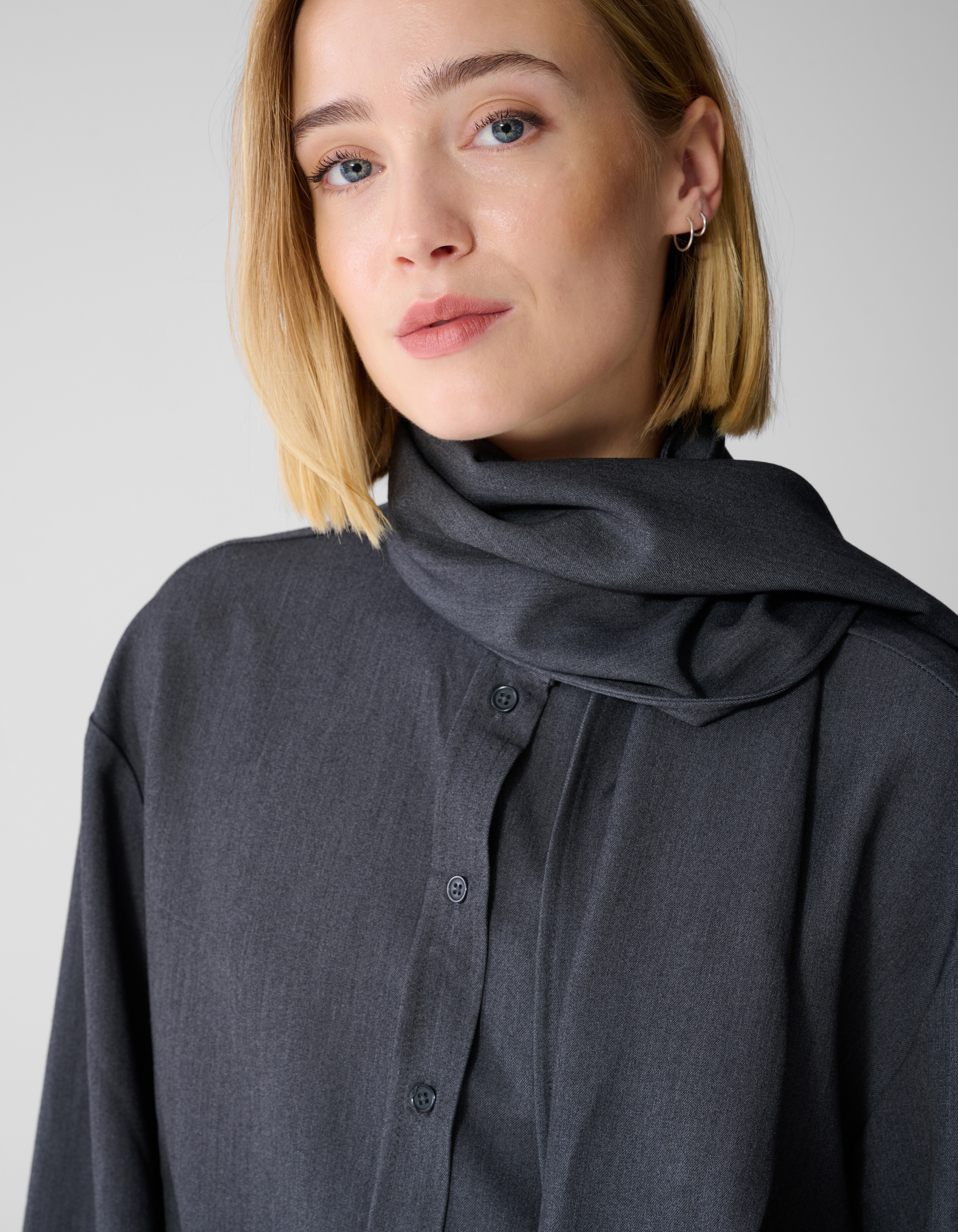 Oversized Tailored Blouse Donkergrijs By Lonneke SHOEBY WOMEN