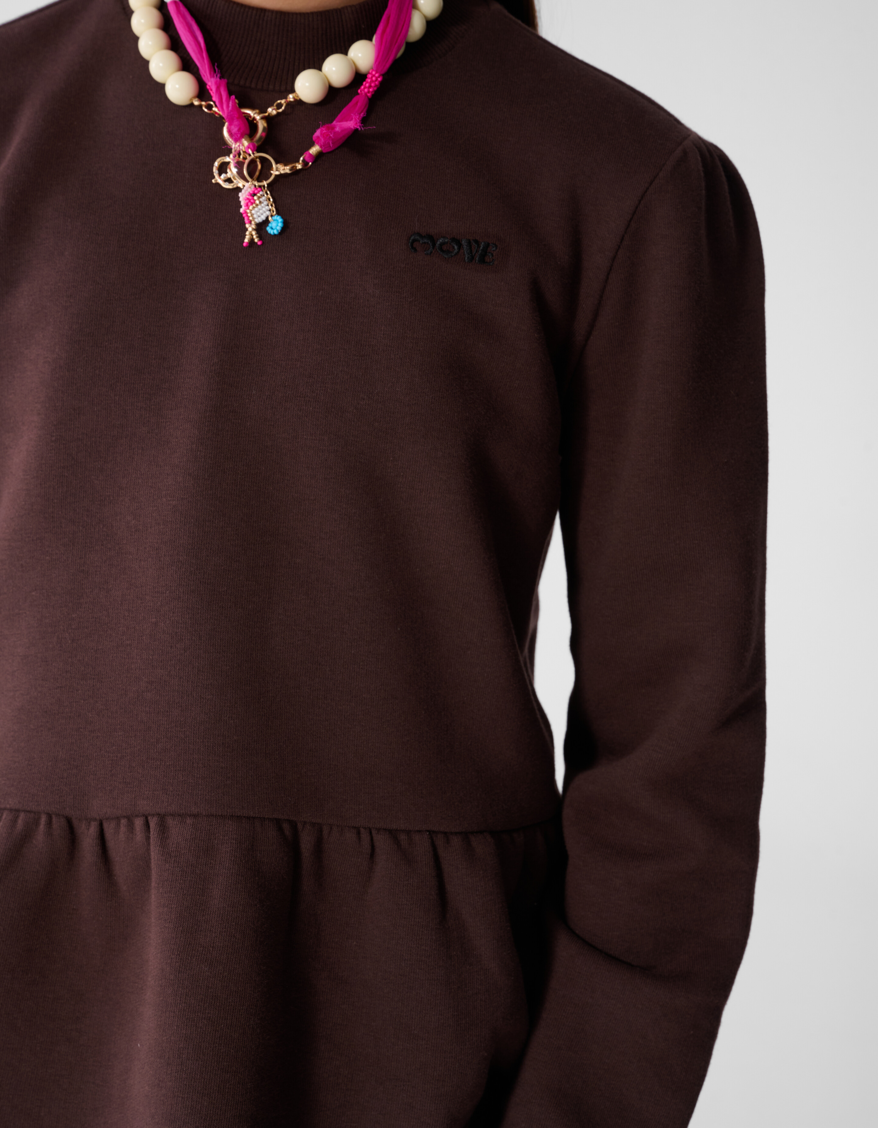Peplum Sweater Bruin SHOEBY GIRLS