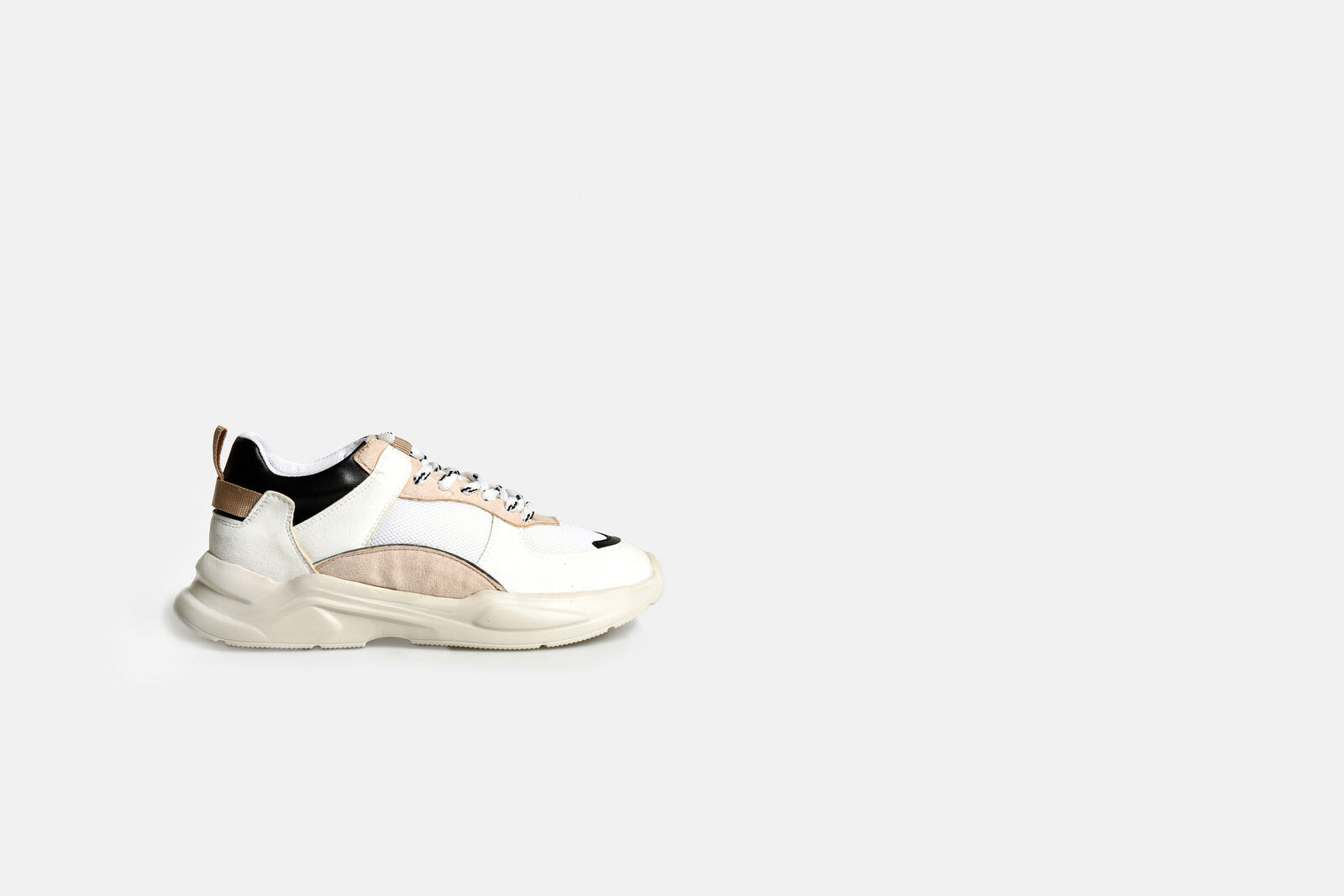 Nonna Sneakers