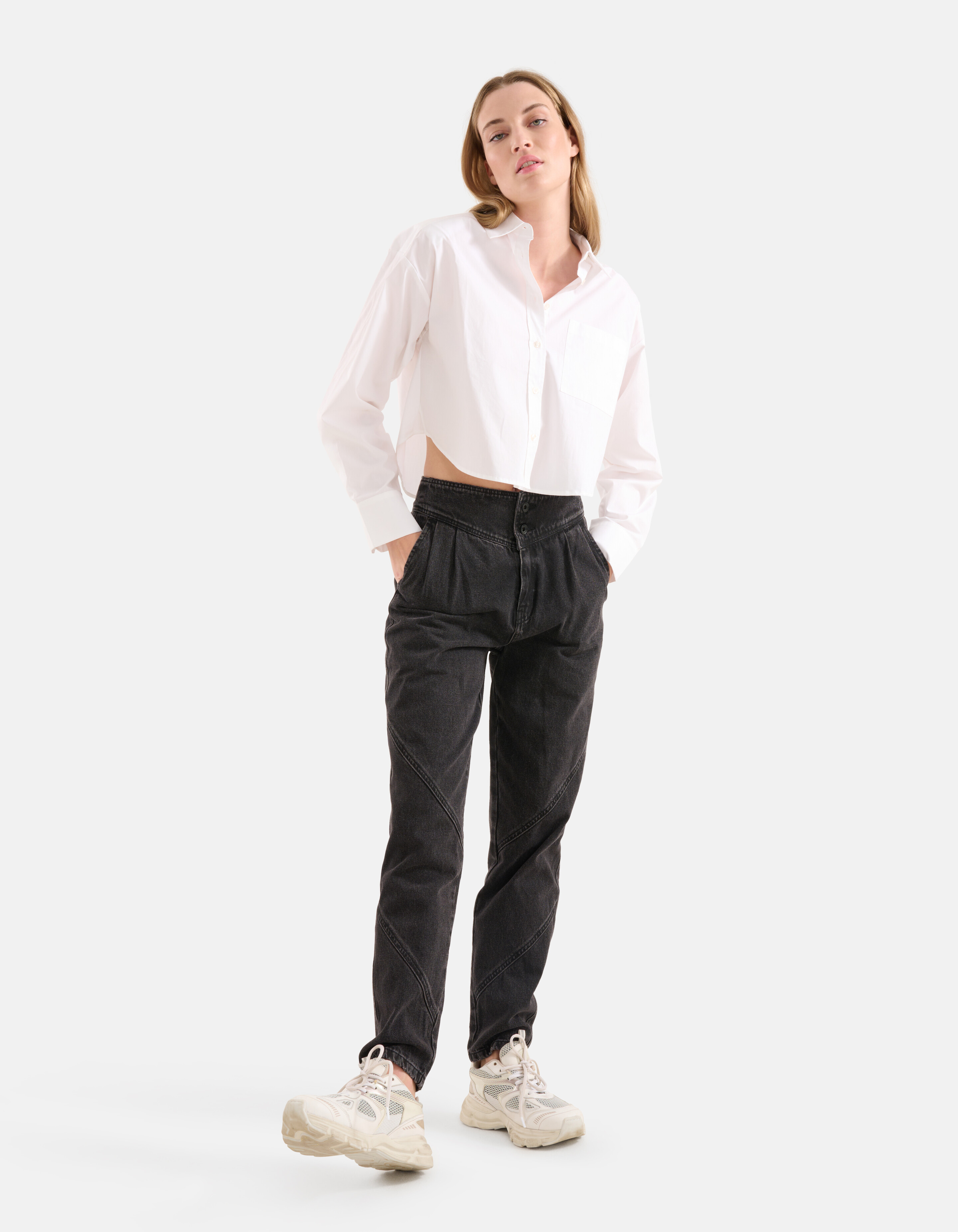 Tapered Fit Jeans Zwart SHOEBY WOMEN