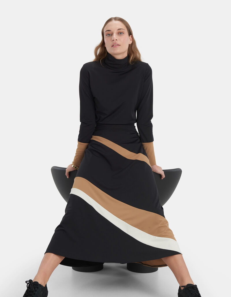 Travel Rok by Mieke