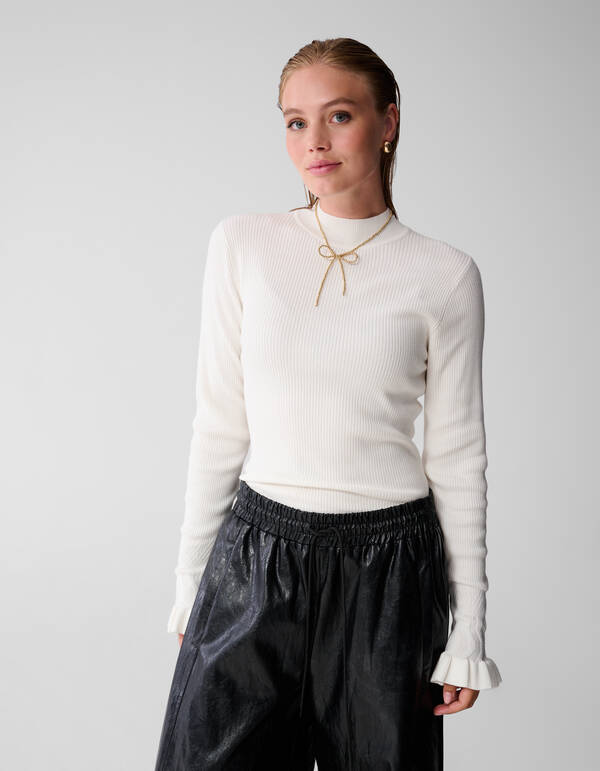 Ruffle Mouw Top Gebroken Wit SHOEBY WOMEN