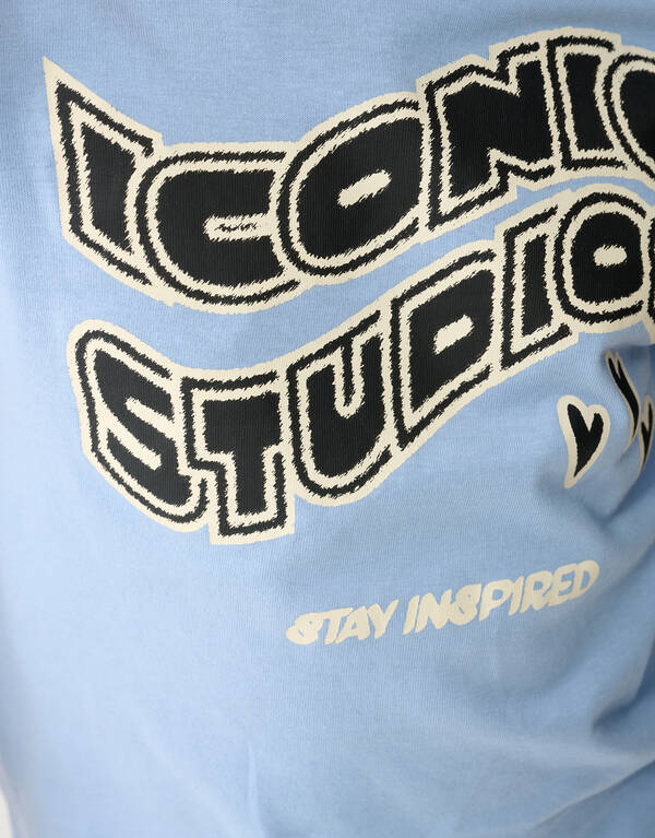 Iconic Studios Artwork T-shirt Lichtblauw SHOEBY GIRLS