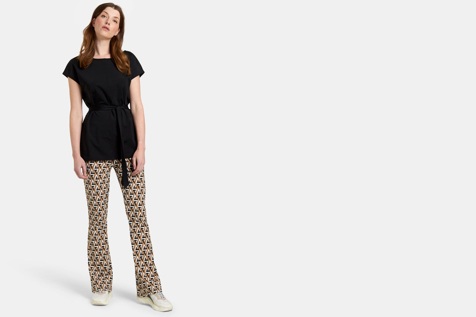 Waist T-shirt by Mieke