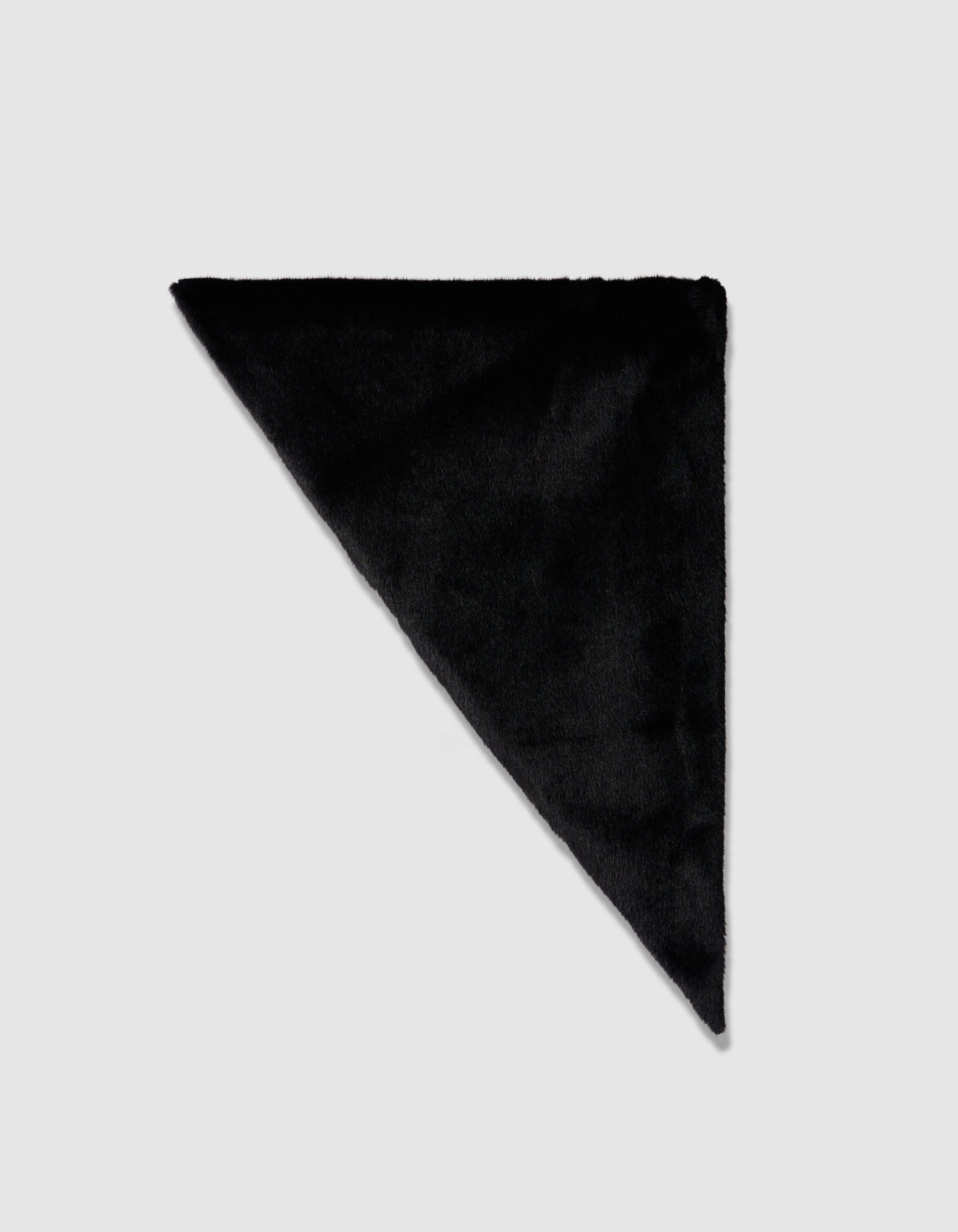 Faux Fur Triangle Sjaal Zwart SHOEBY ACCESSOIRES