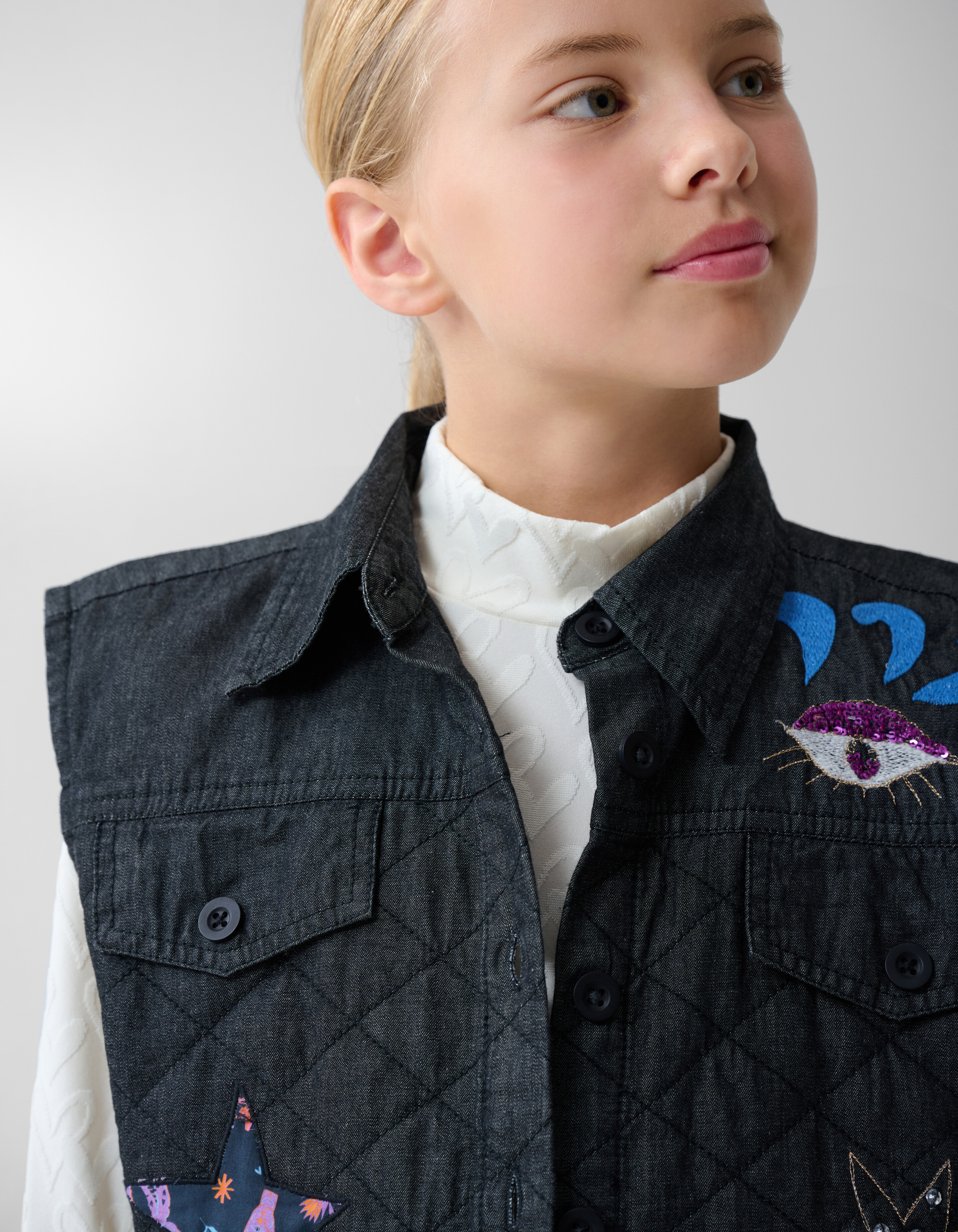 Quilted Gilet Donkergrijs SHOEBY GIRLS