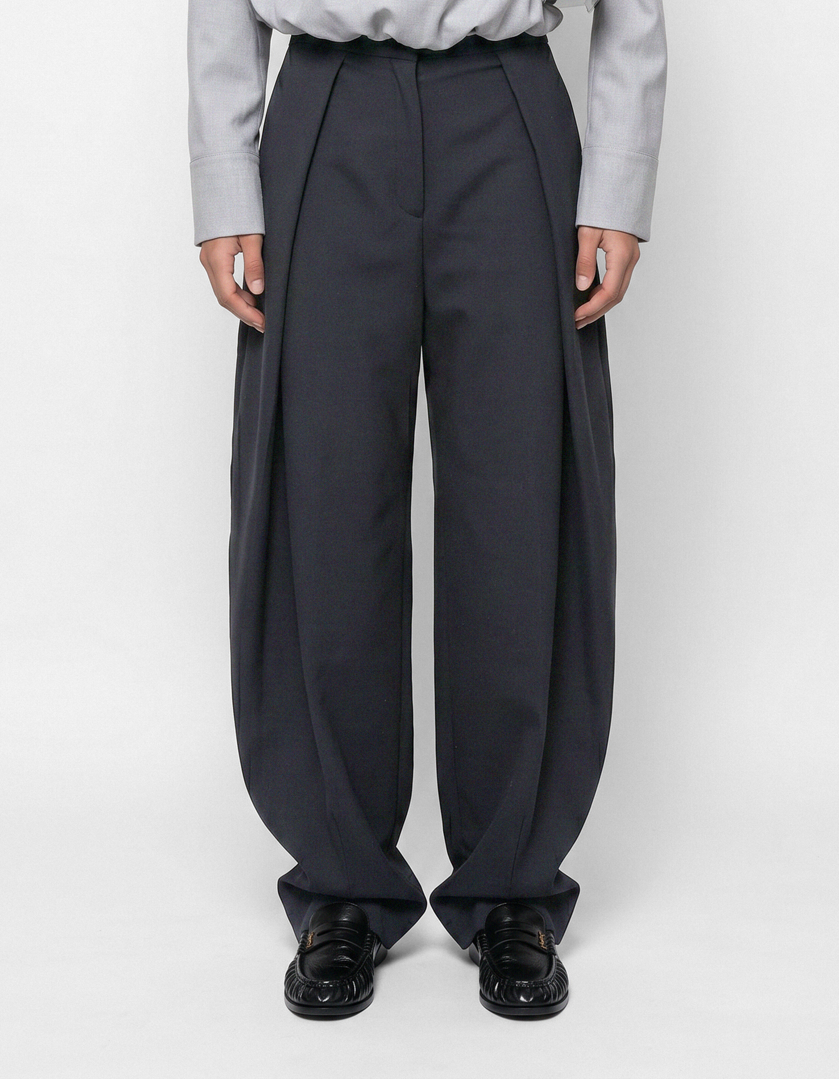 Extreme Pleat Barrel Fit Pantalon Zwart SHOEBY WOMEN