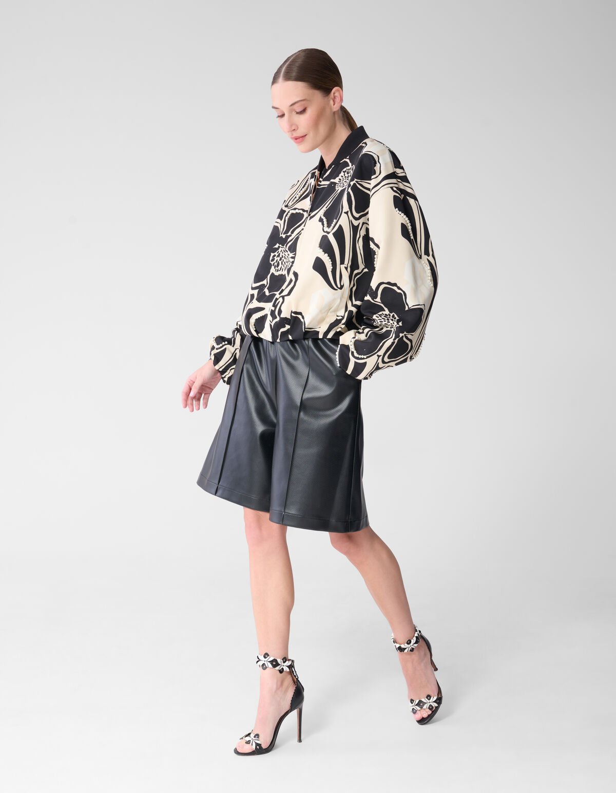 Embellished Bomberjack Wit/Zwart By Mieke SHOEBY WOMEN