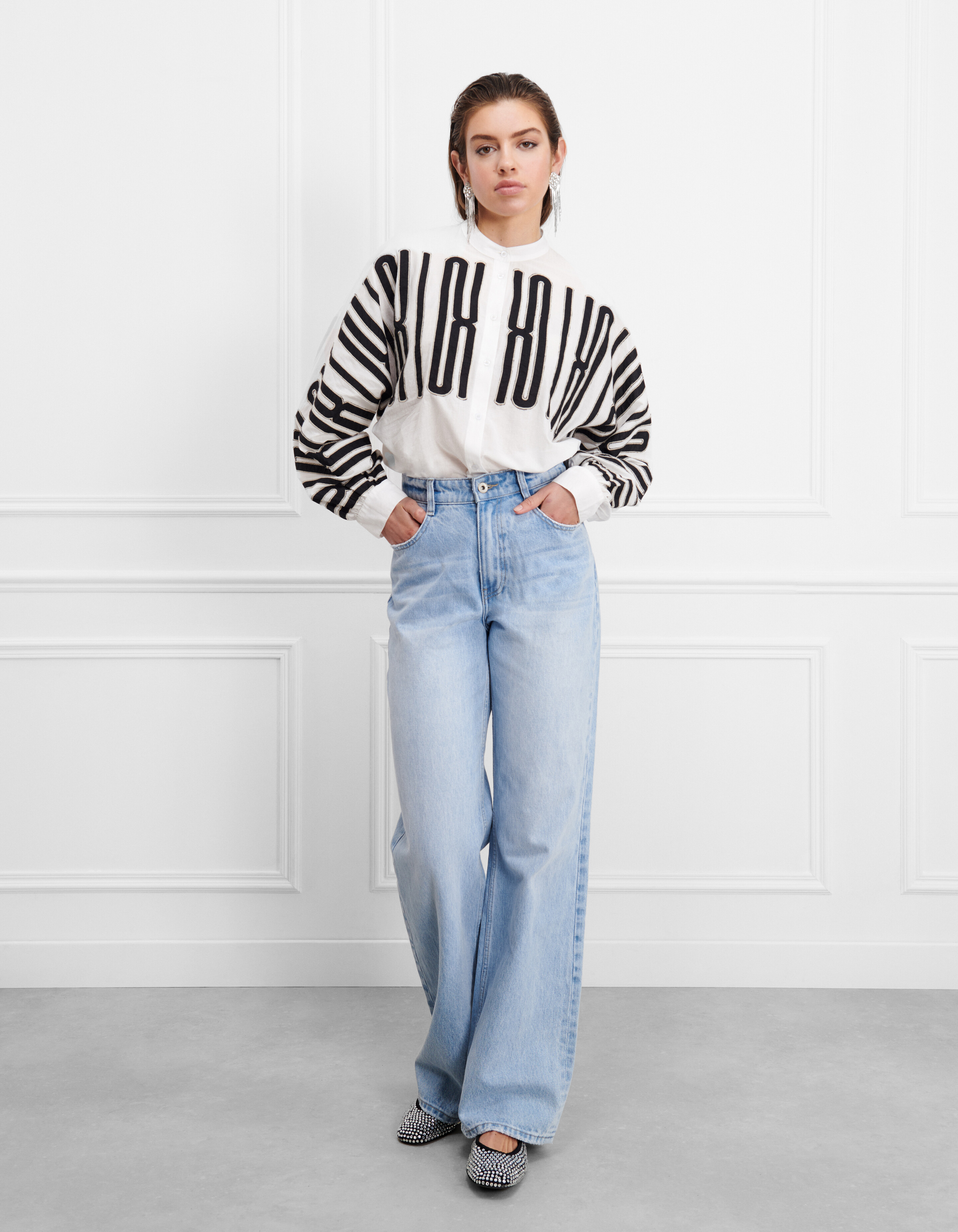 Patch Blouse Wit SHOEBY WOMEN