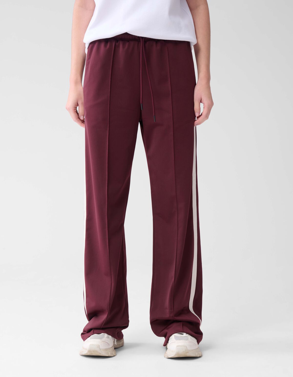 Sporty Wide Leg Broek Bordeaux SHOEBY WOMEN