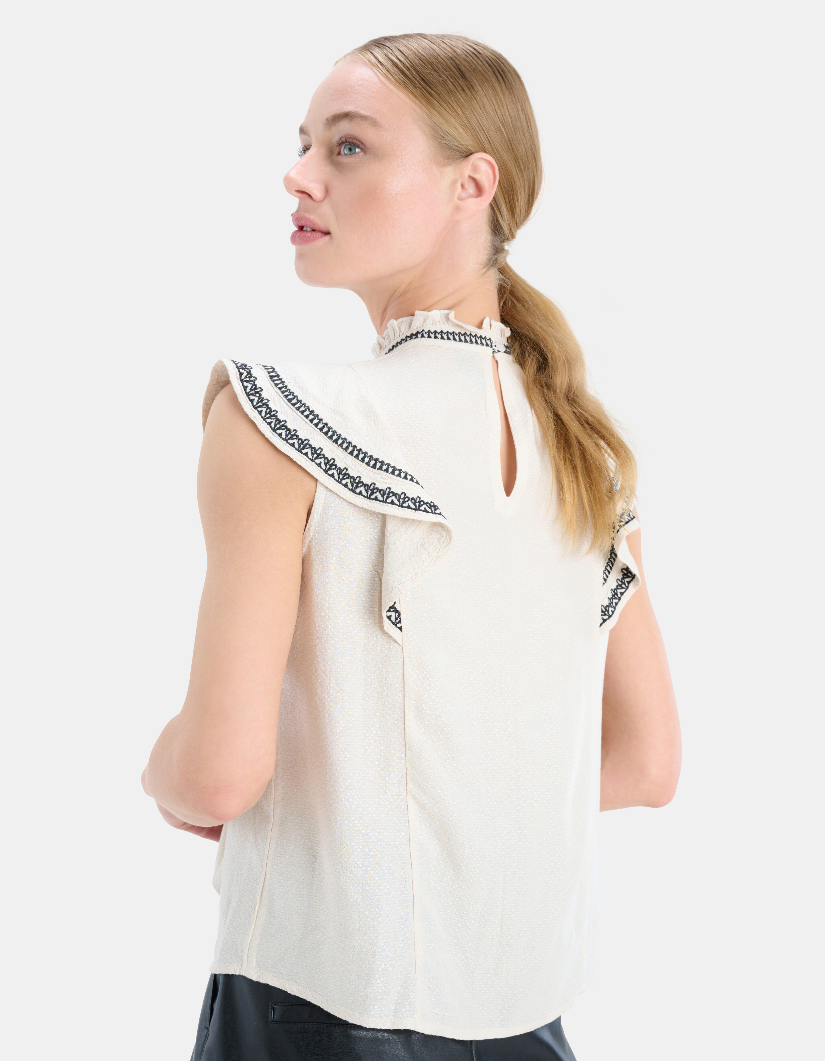 Embroidery Top Gebroken Wit EKSEPT