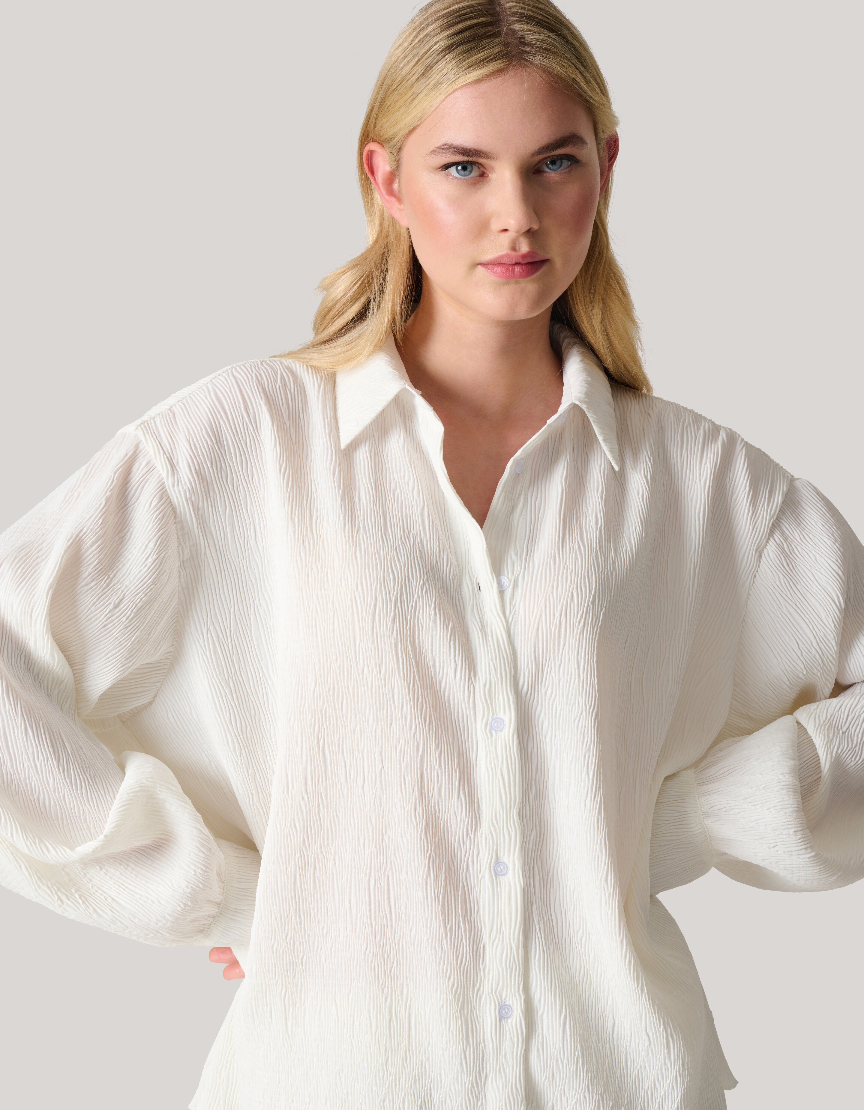 Plissé Crinkle Blouse Gebroken Wit SHOEBY WOMEN